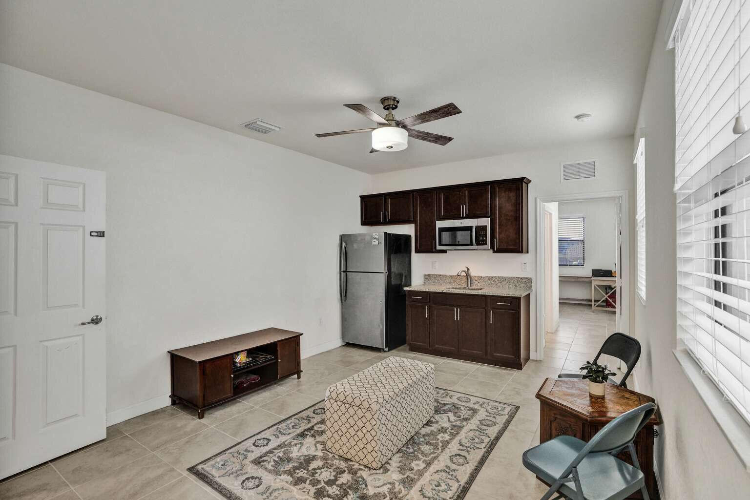 3460 W 103rd Hialeah, FL 33018