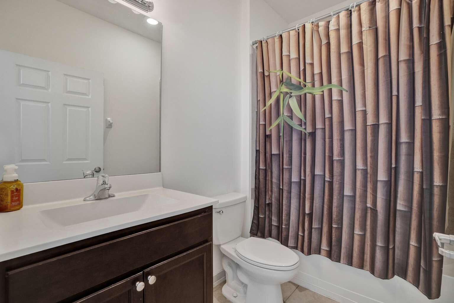 3460 W 103rd Hialeah, FL 33018