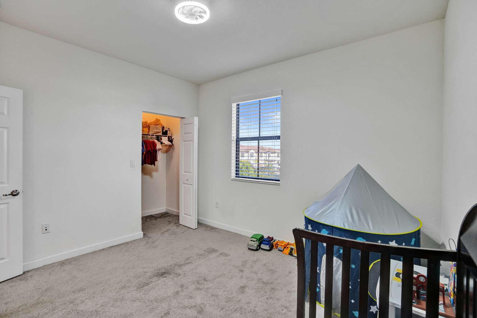 3460 W 103rd Hialeah, FL 33018