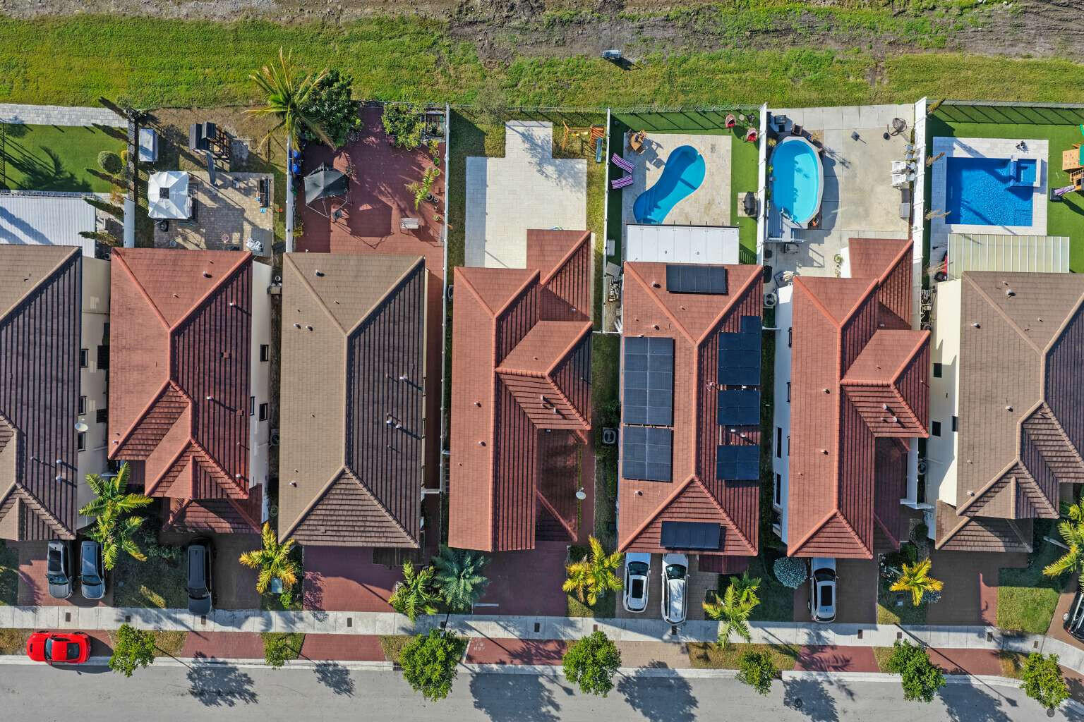 3460 W 103rd Hialeah, FL 33018