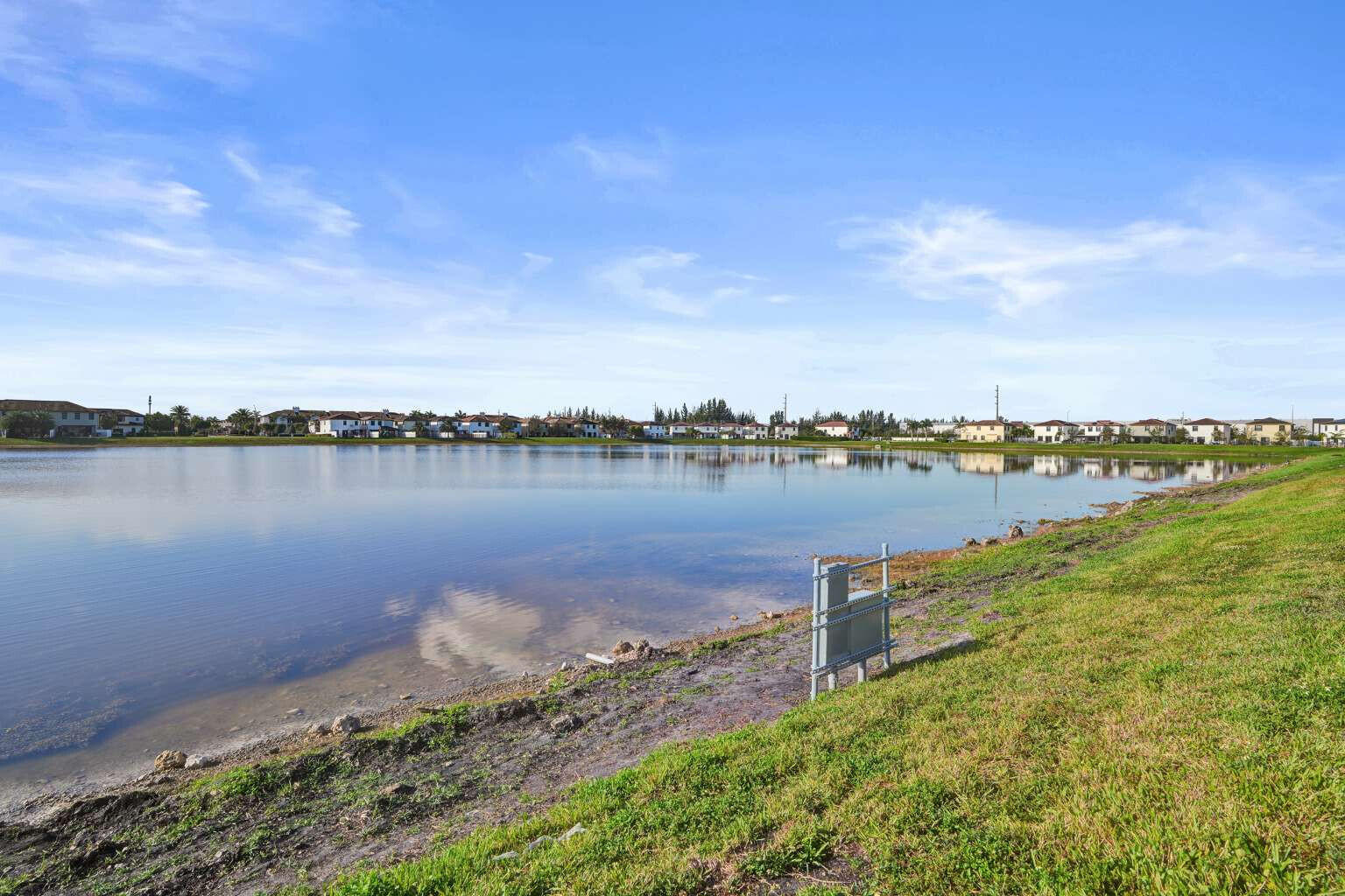 3460 W 103rd Hialeah, FL 33018