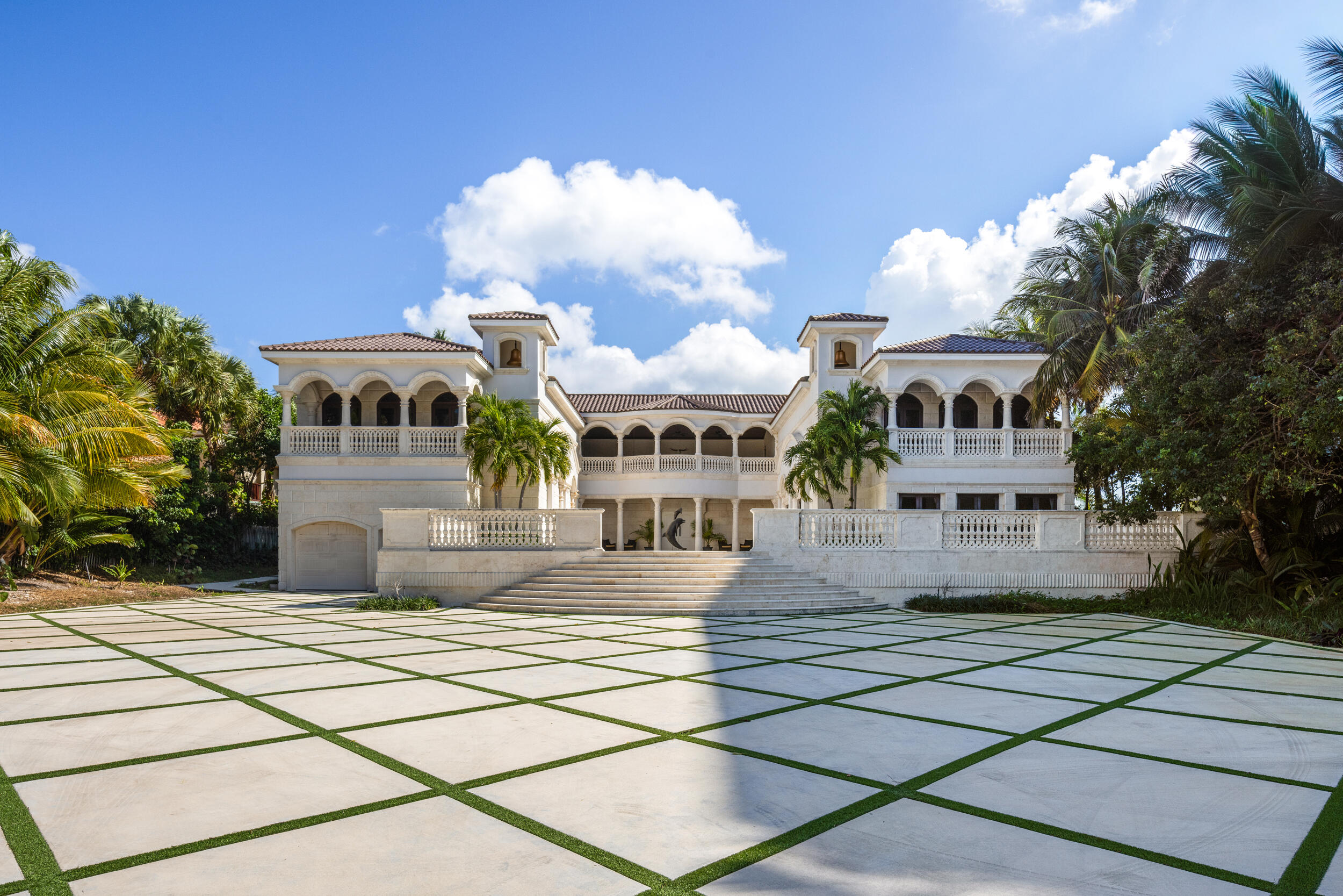 1075 Hillsboro Mile Hillsboro Beach, FL 33062