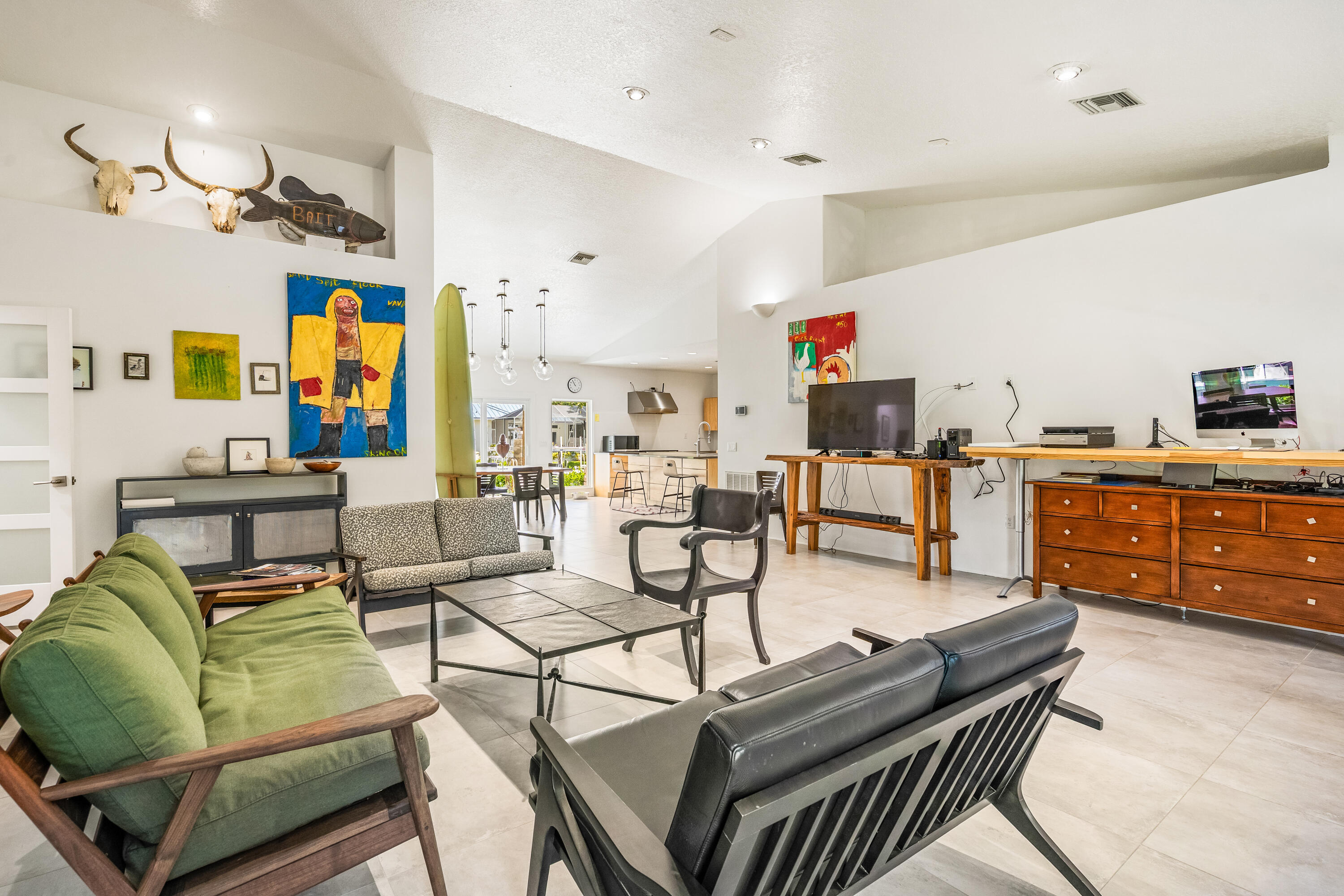 649 E Causeway Vero Beach, FL 32963