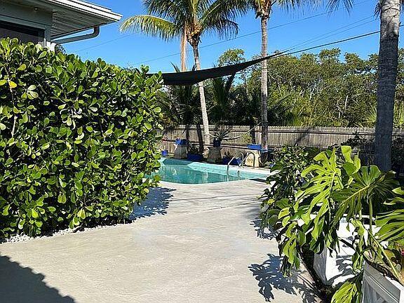 186 12th Vero Beach, FL 32962