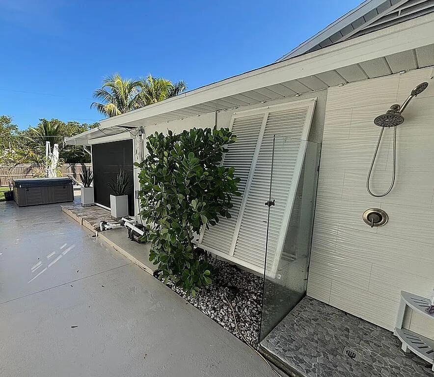 186 12th Vero Beach, FL 32962