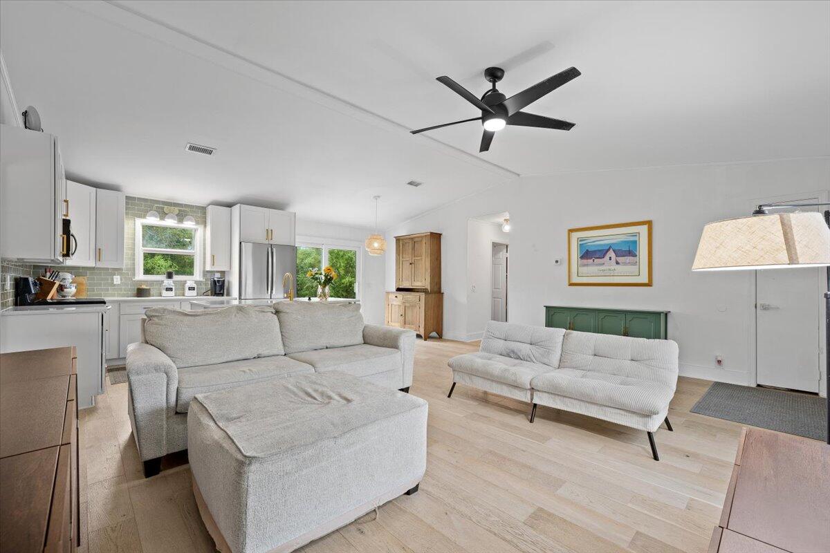 15915 91st Jupiter, FL 33478