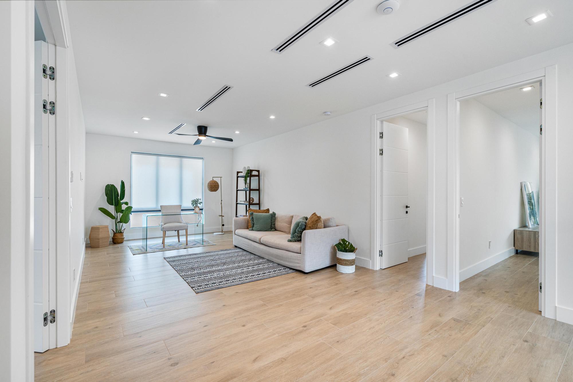 719 N Victoria Park Fort Lauderdale, FL 33304