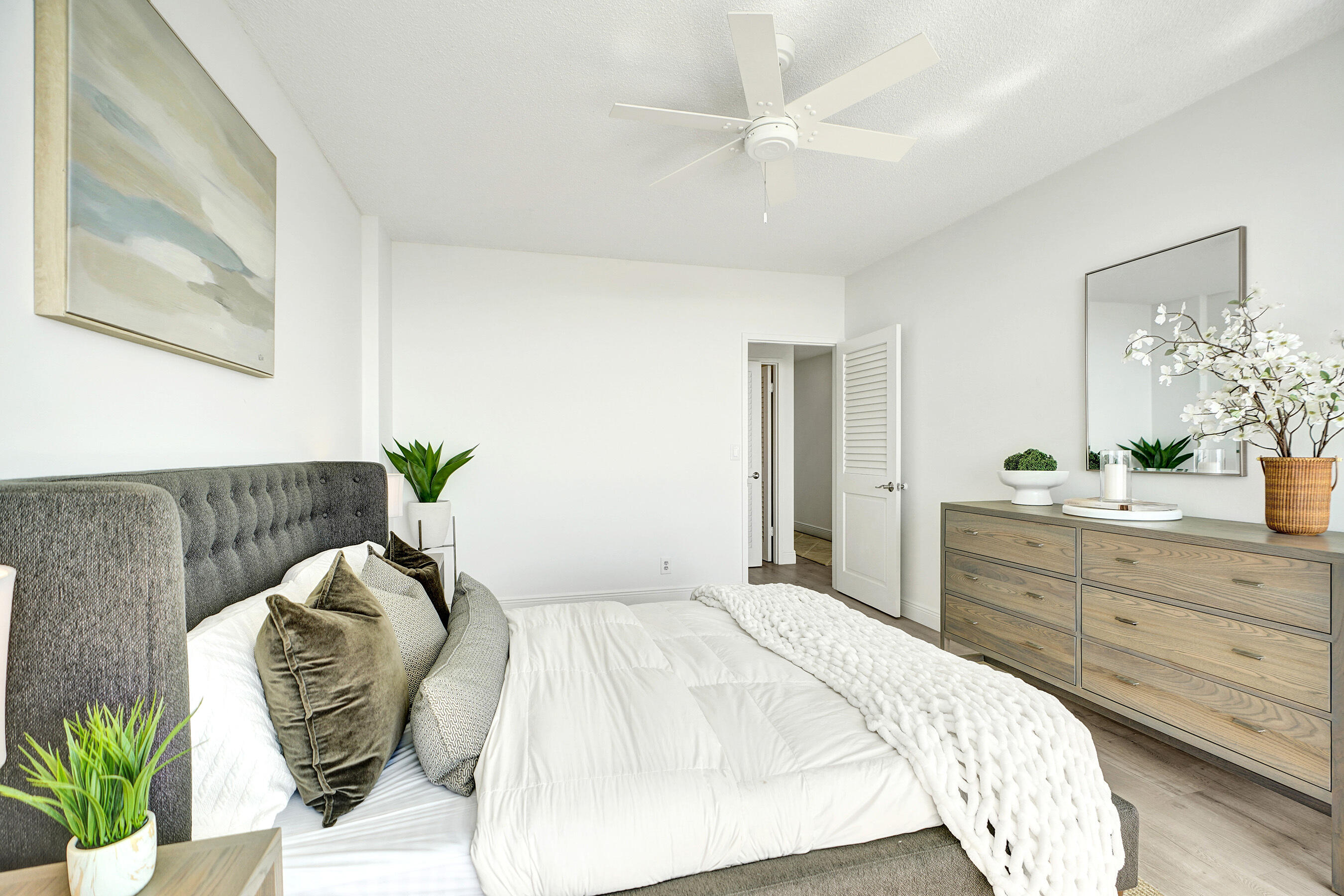 2840 N Ocean #903 Fort Lauderdale, FL 33308