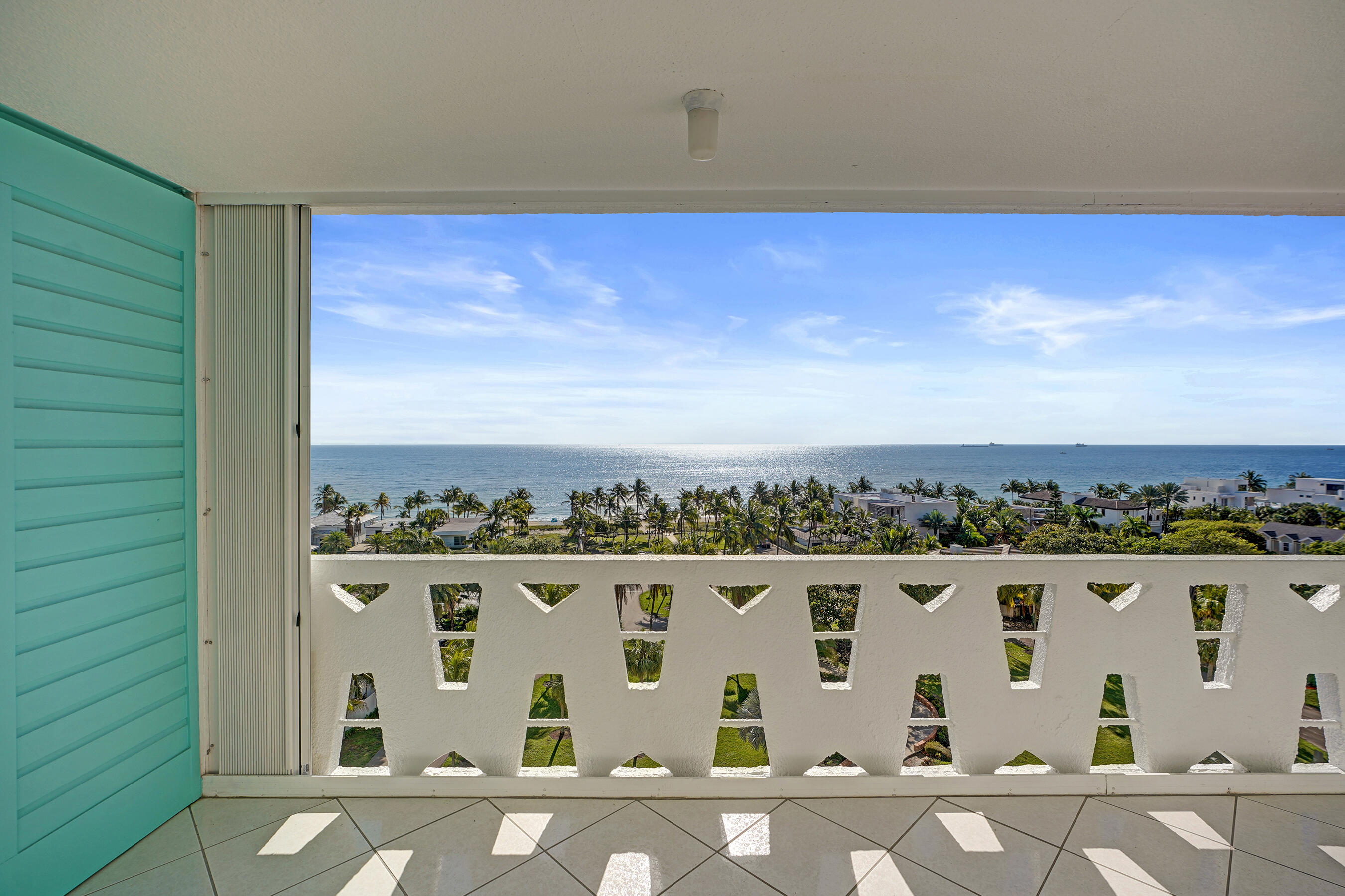 2840 N Ocean #903 Fort Lauderdale, FL 33308