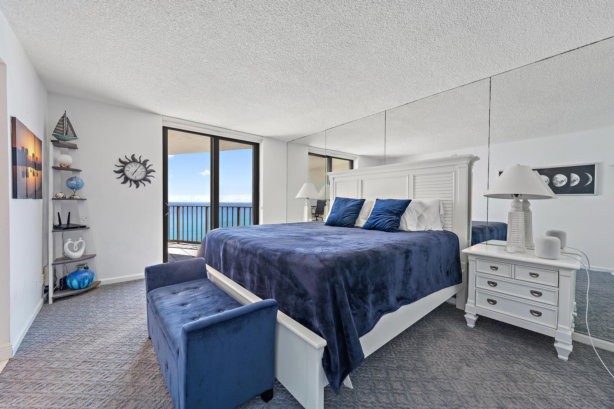 5420 N Ocean #Ph2 Riviera Beach, FL 33404