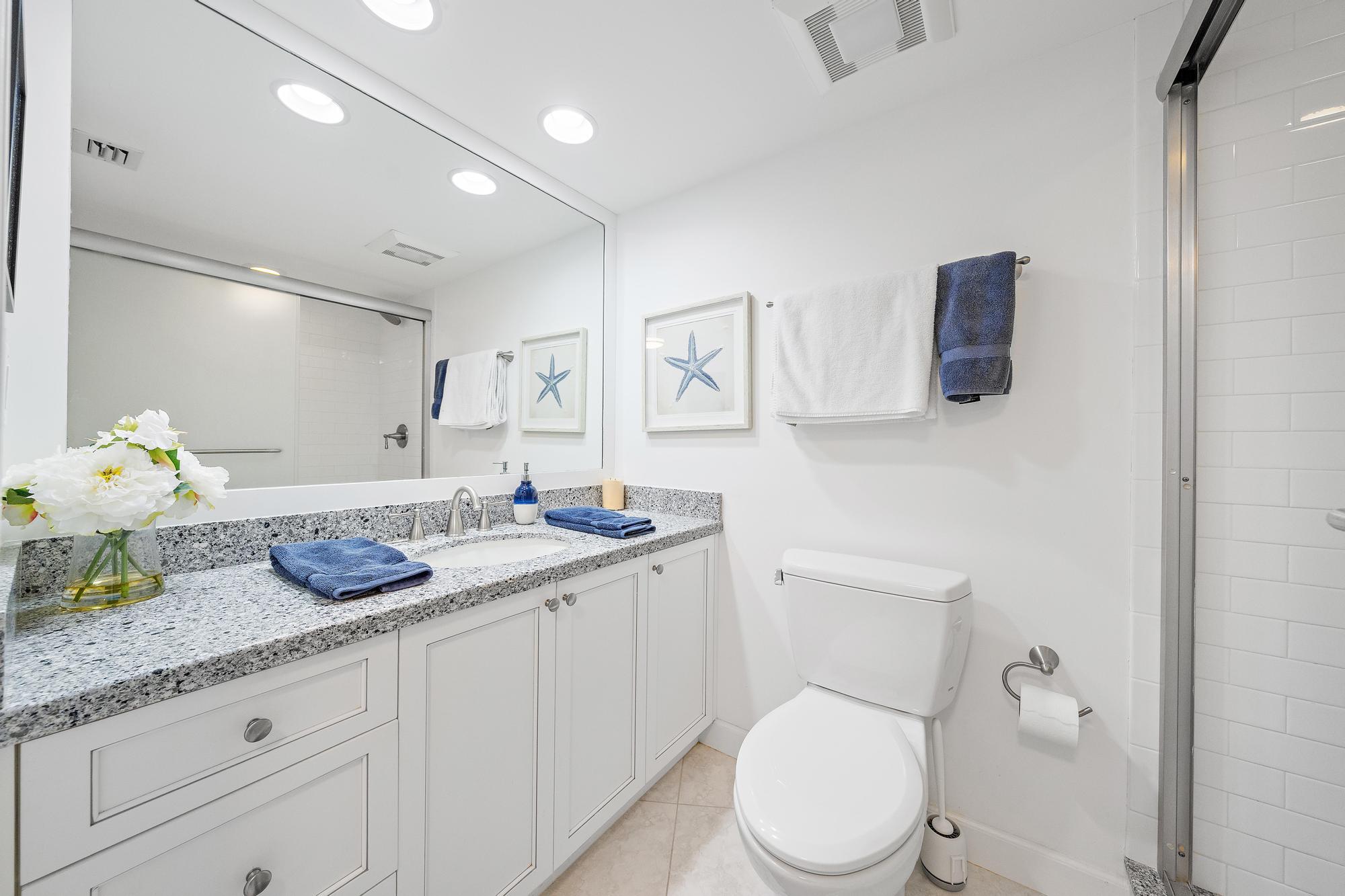 5420 N Ocean #Ph2 Riviera Beach, FL 33404