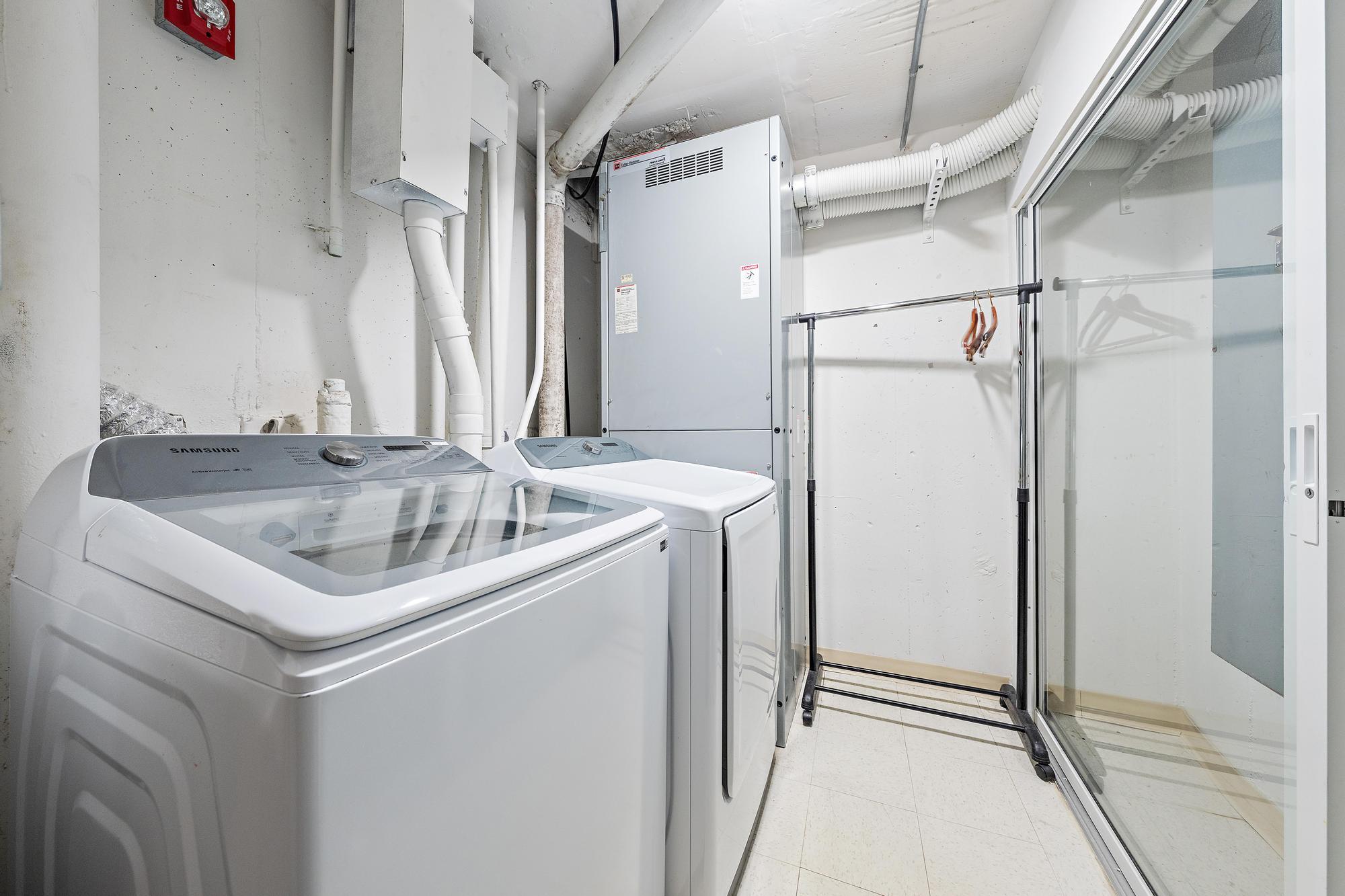 5420 N Ocean #Ph2 Riviera Beach, FL 33404