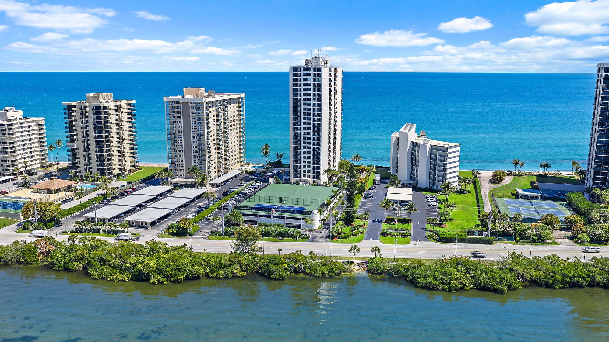 5420 N Ocean #Ph2 Riviera Beach, FL 33404