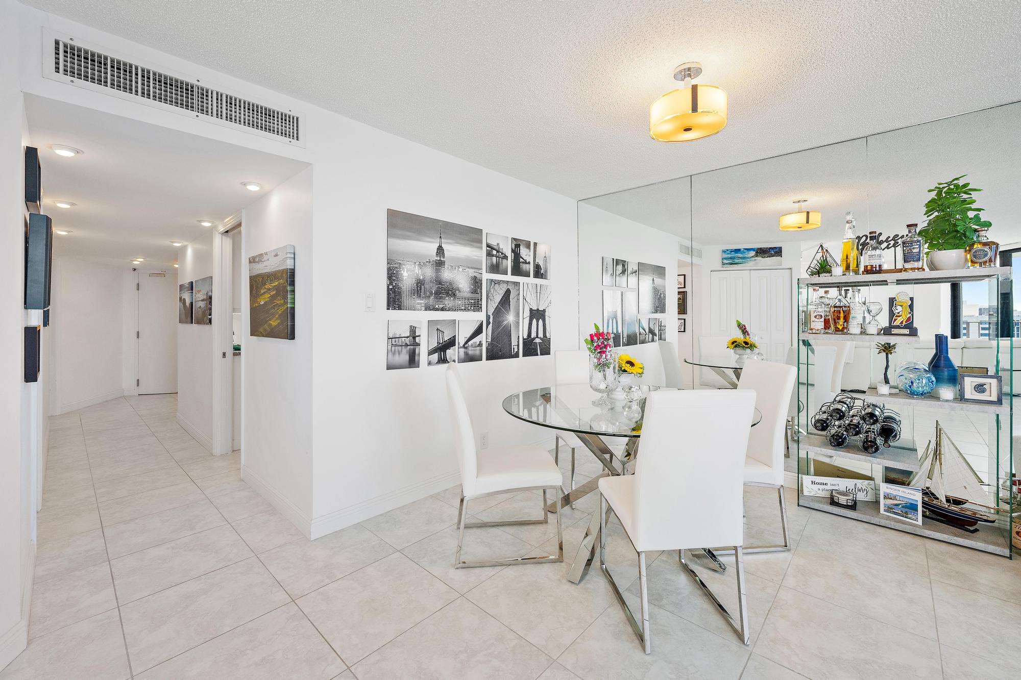 5420 N Ocean #Ph2 Riviera Beach, FL 33404