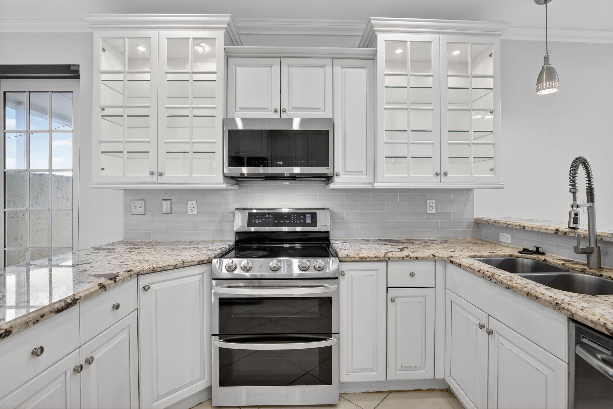 1716 NW 166th Pembroke Pines, FL 33028