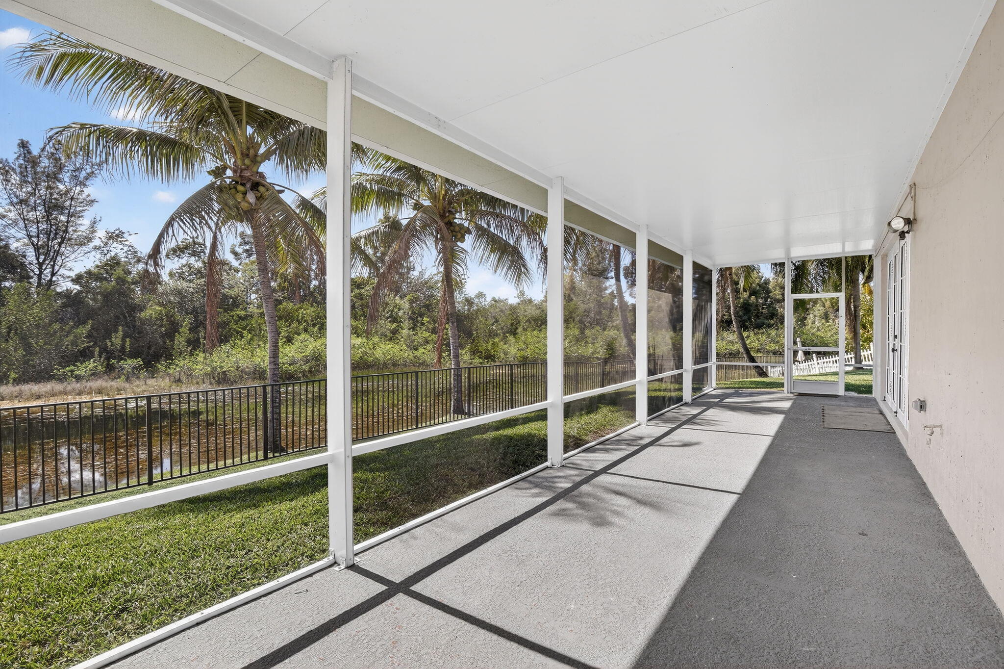 1716 NW 166th Pembroke Pines, FL 33028