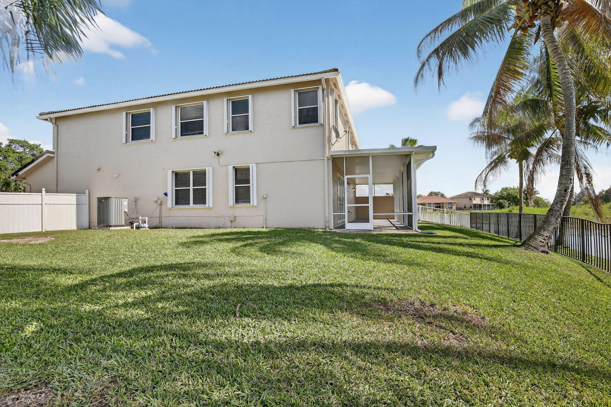 1716 NW 166th Pembroke Pines, FL 33028