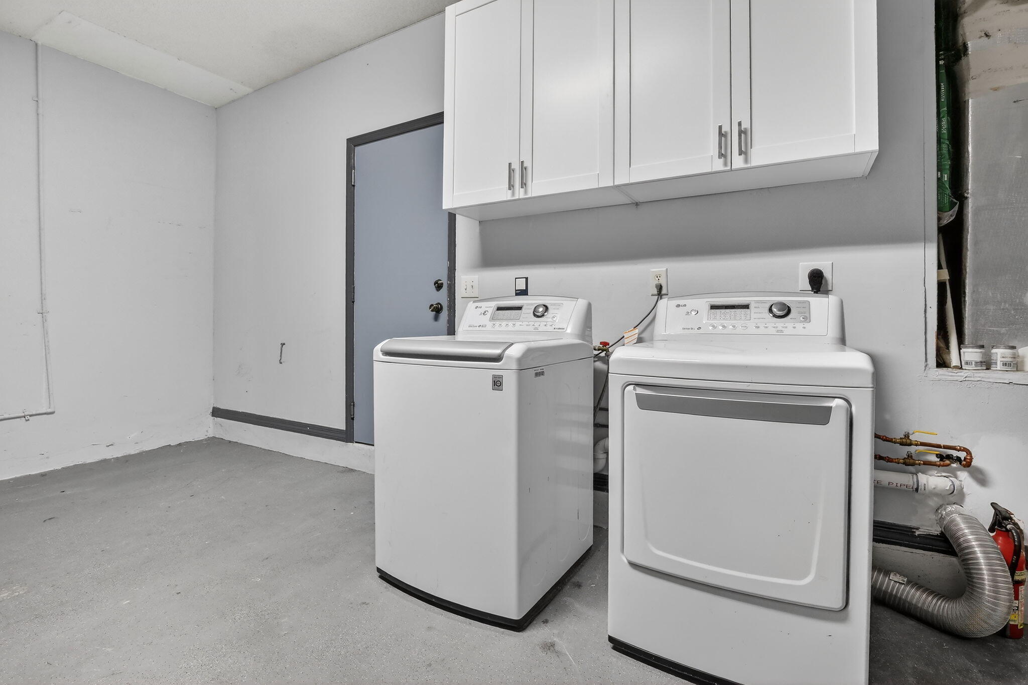 1716 NW 166th Pembroke Pines, FL 33028