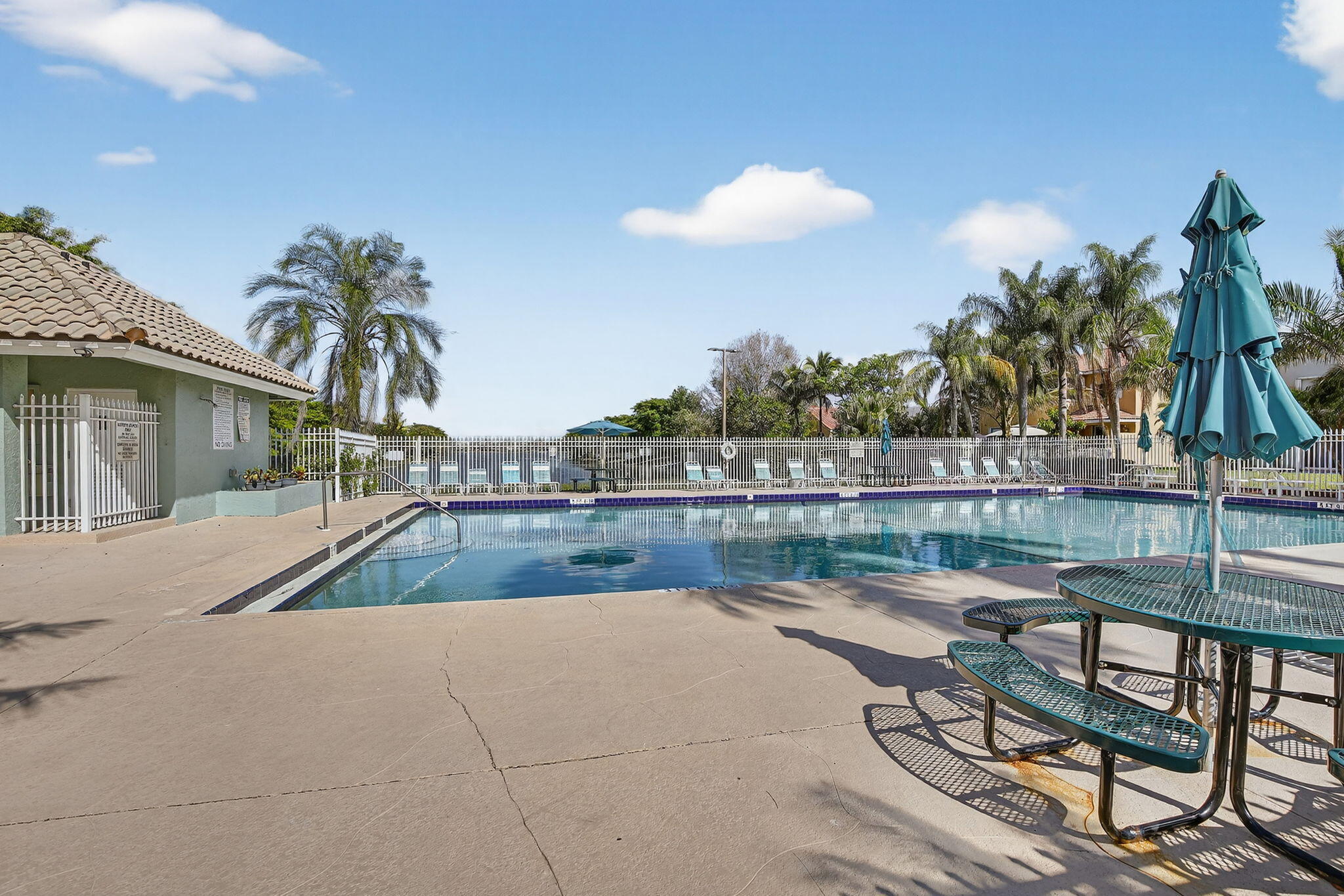 1716 NW 166th Pembroke Pines, FL 33028