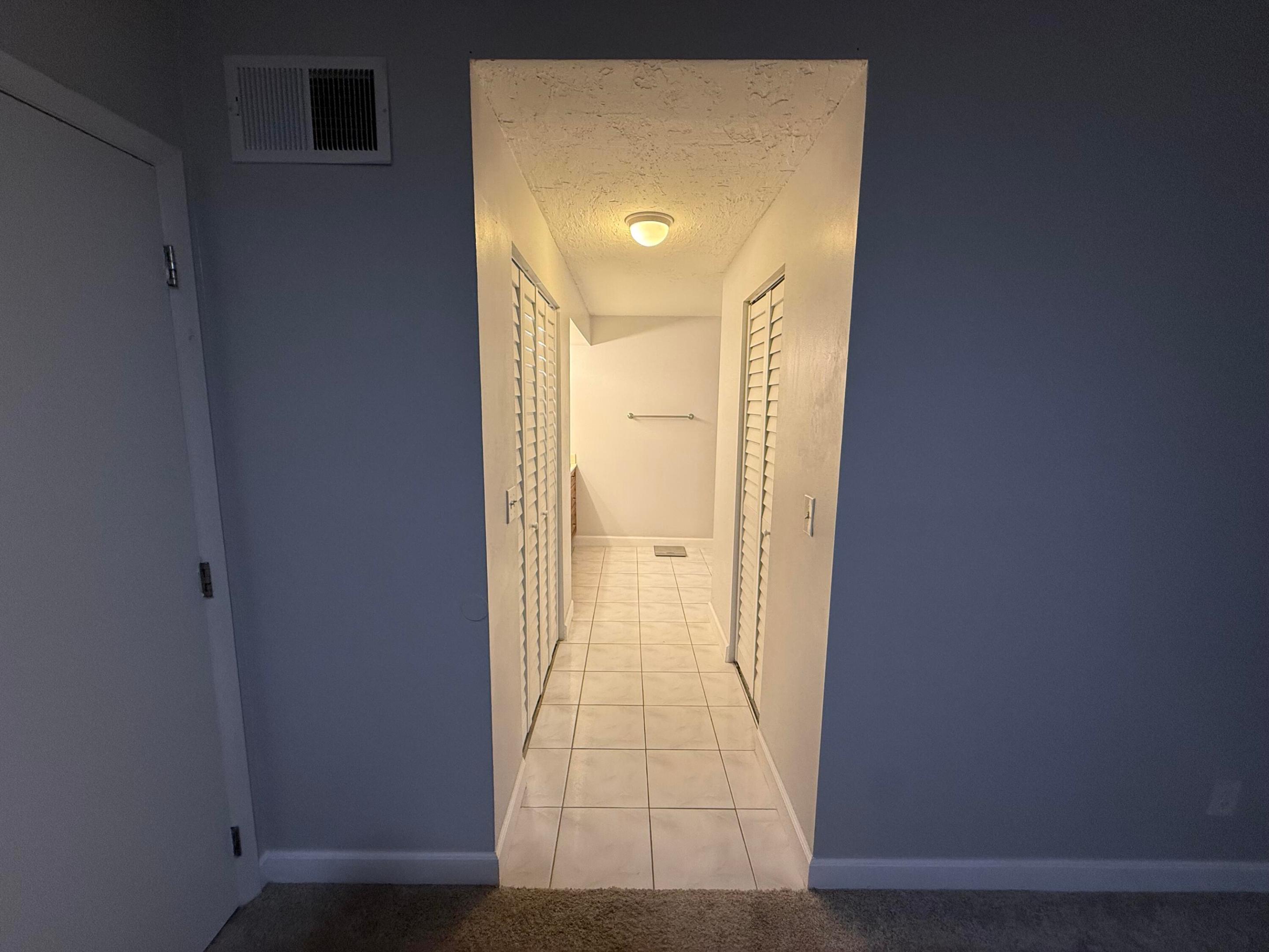 1097 NW 98th #110 Pembroke Pines, FL 33024