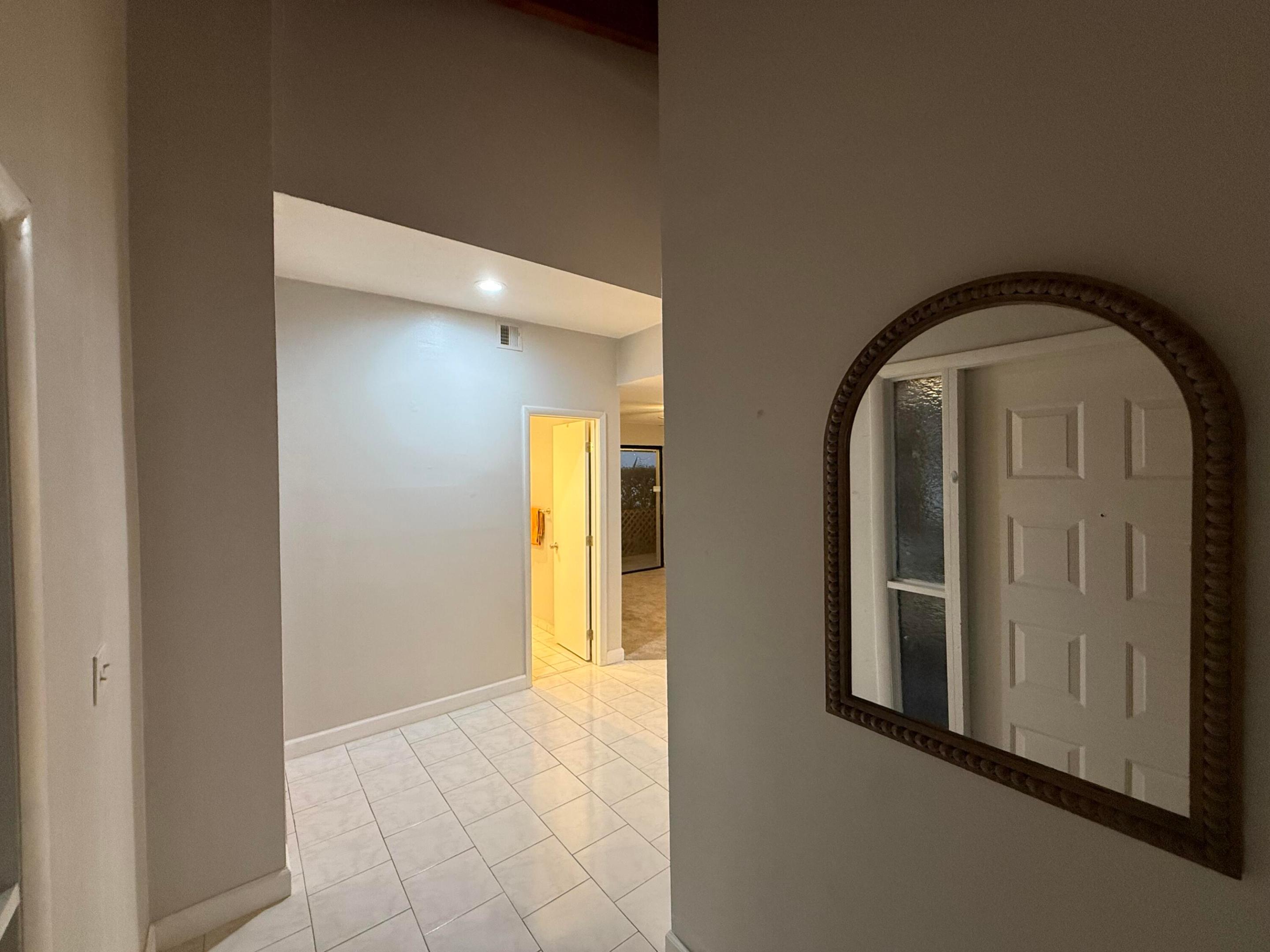 1097 NW 98th #110 Pembroke Pines, FL 33024