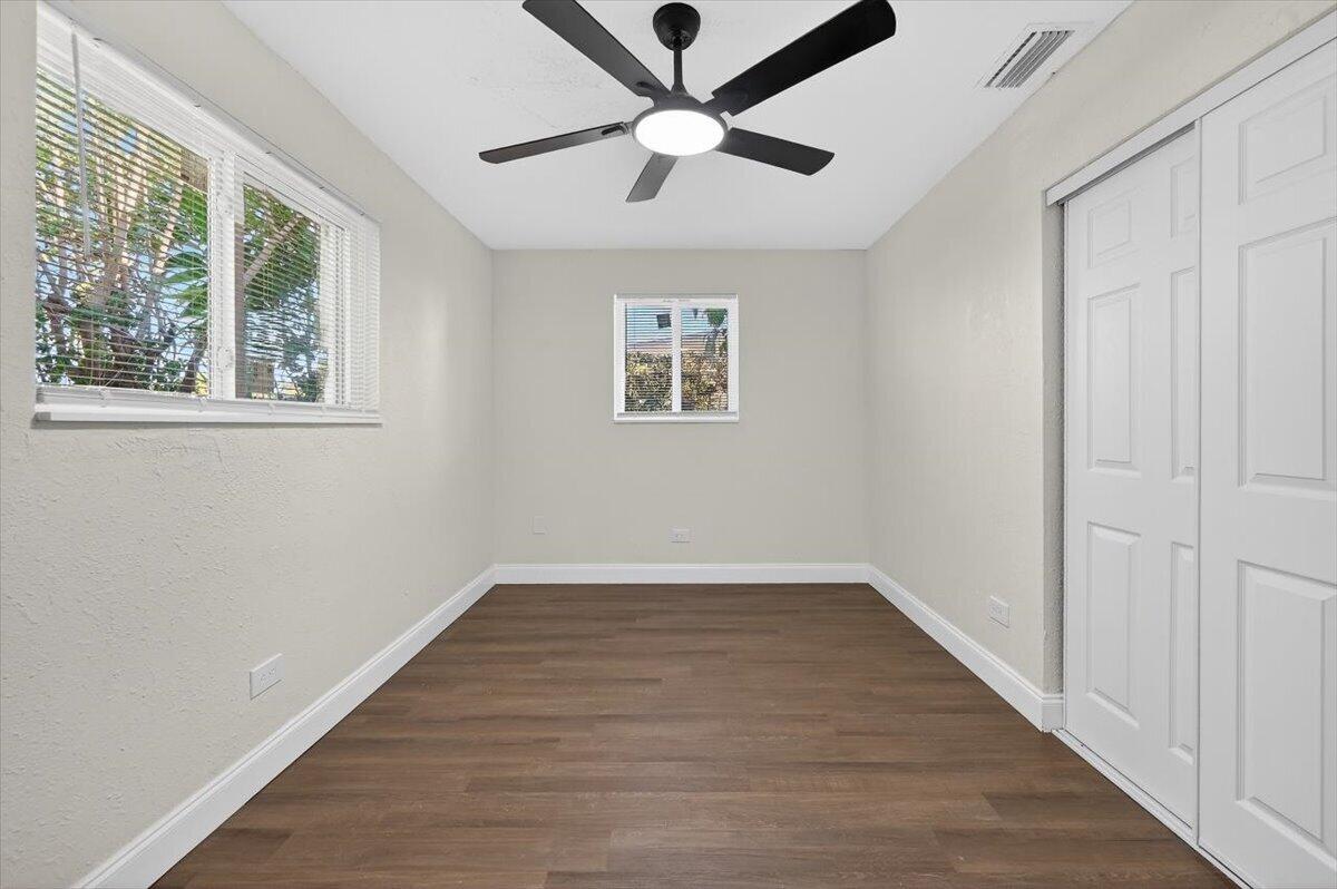 710 SW 67th Pembroke Pines, FL 33023