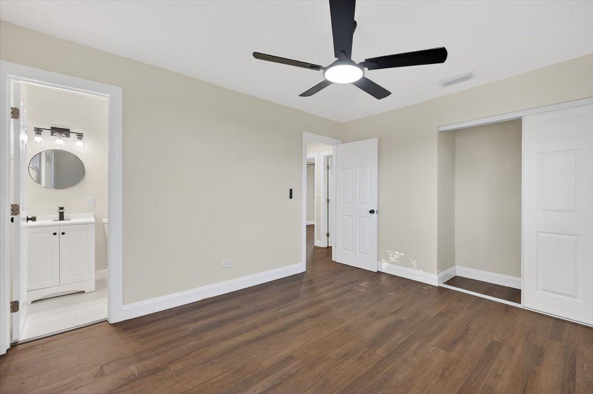 710 SW 67th Pembroke Pines, FL 33023