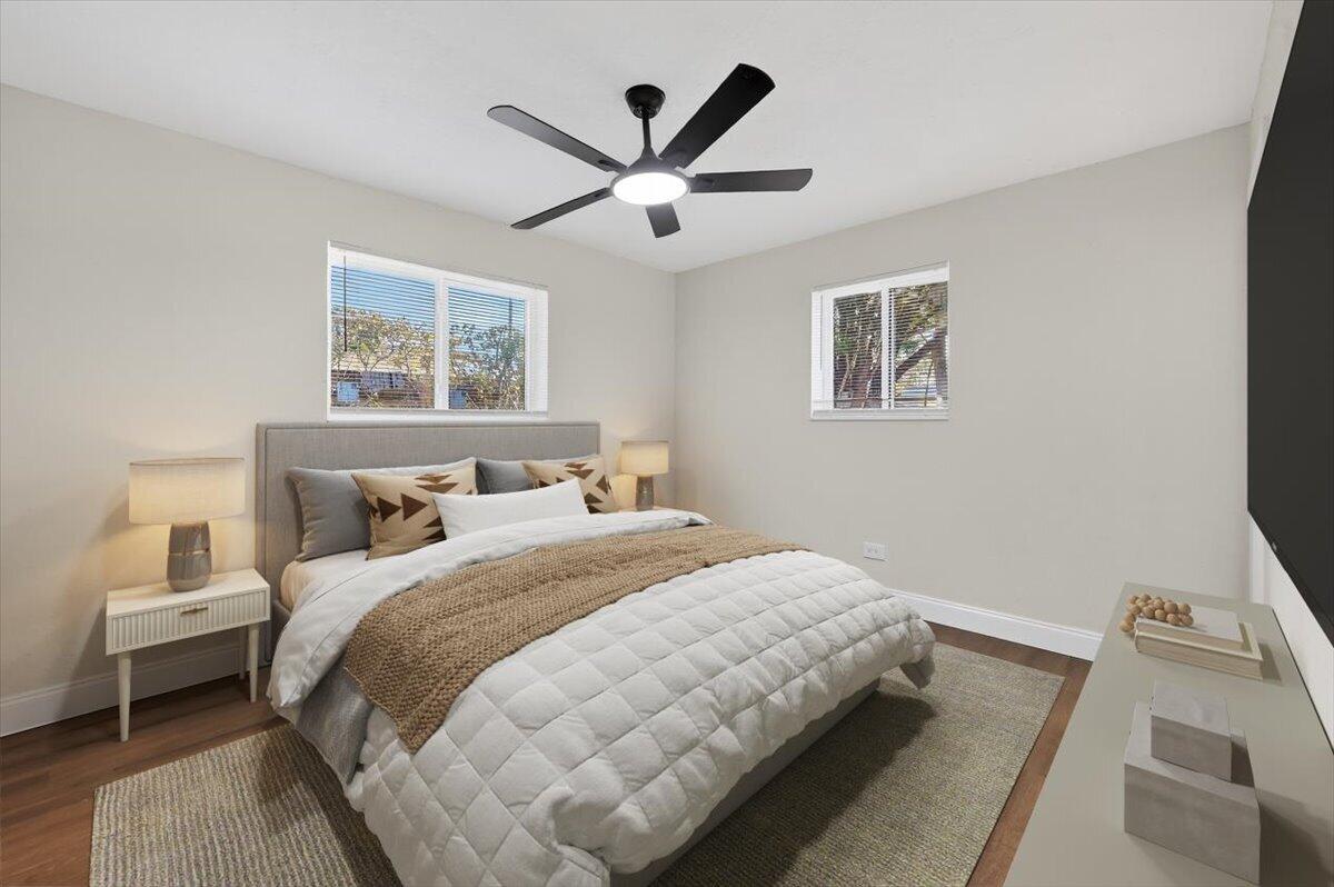 710 SW 67th Pembroke Pines, FL 33023