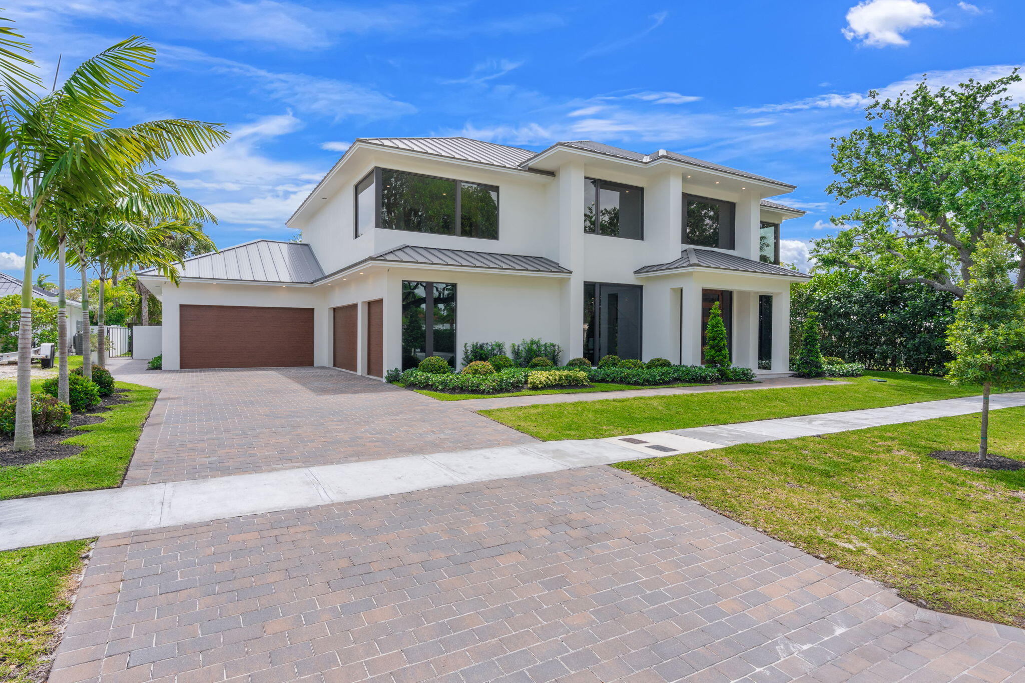 2406 NE 13th Fort Lauderdale, FL 33304