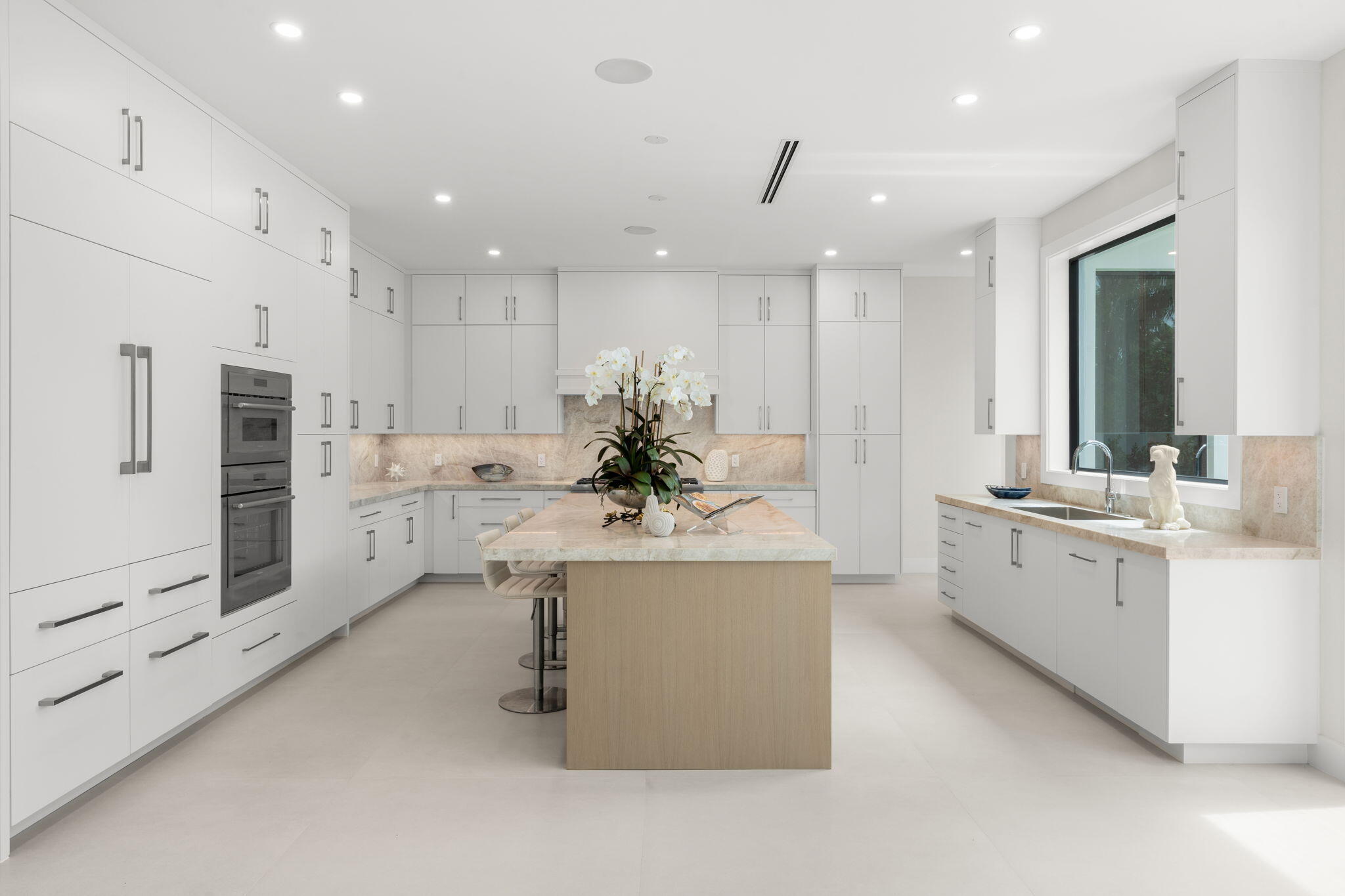 2406 NE 13th Fort Lauderdale, FL 33304