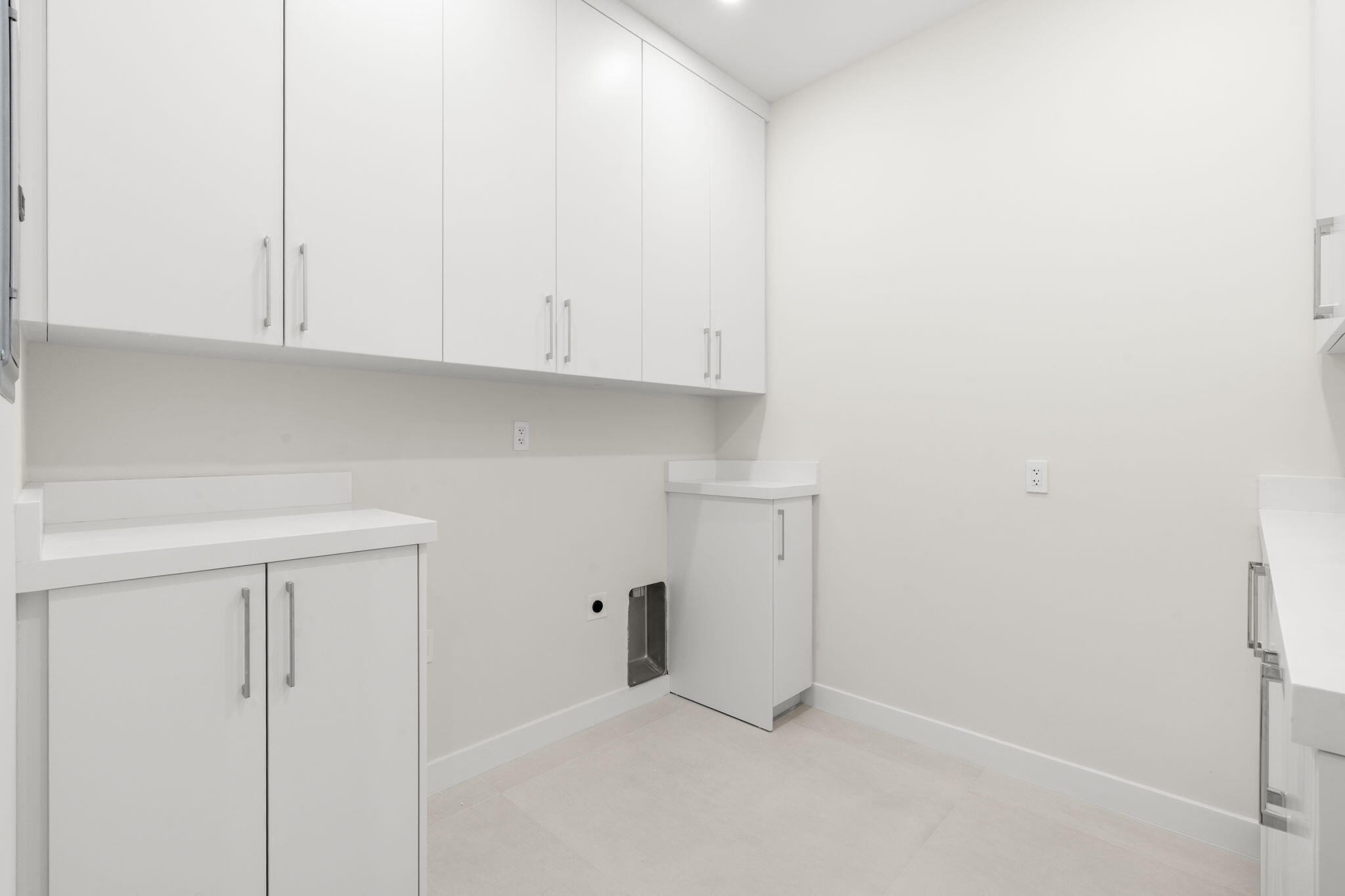 2406 NE 13th Fort Lauderdale, FL 33304