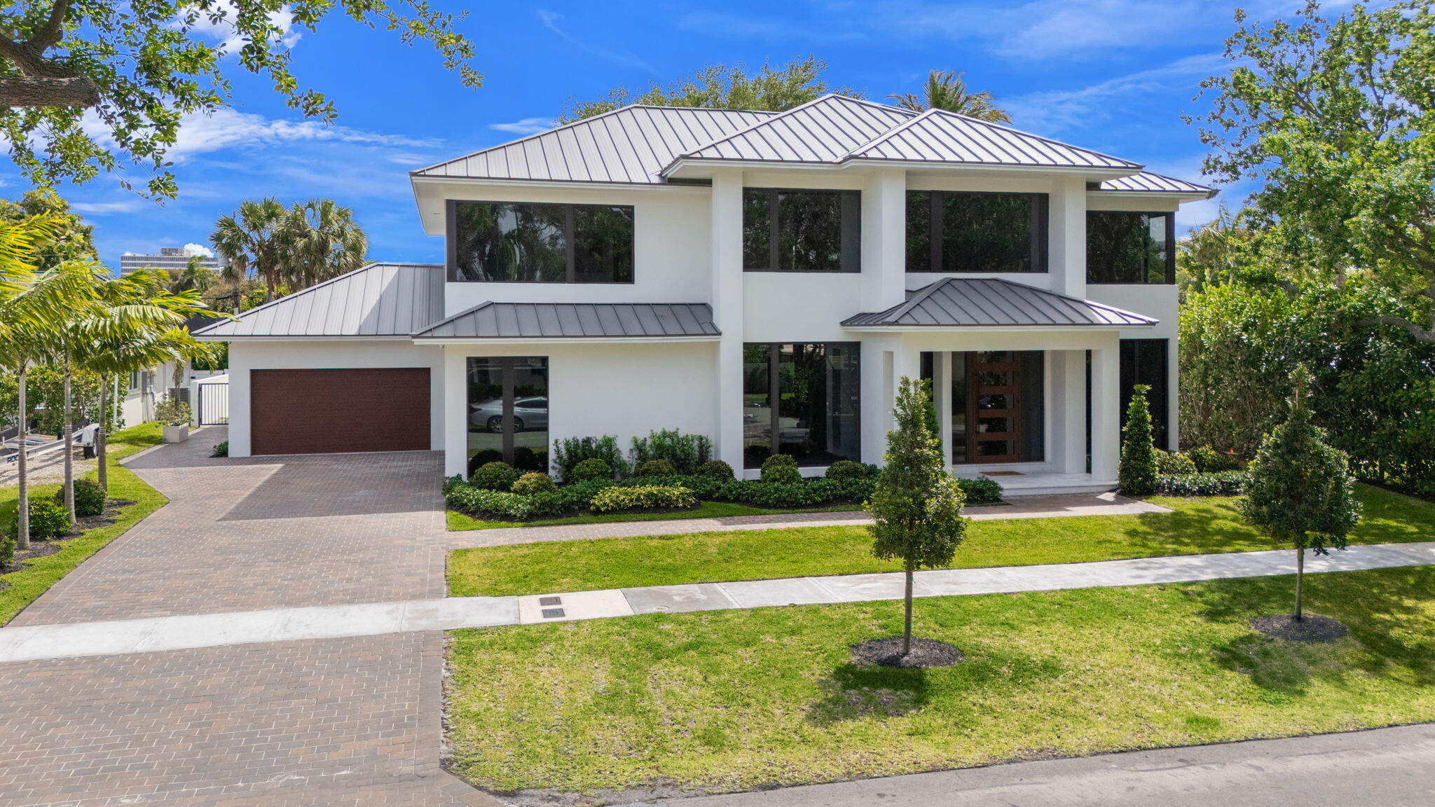 2406 NE 13th Fort Lauderdale, FL 33304