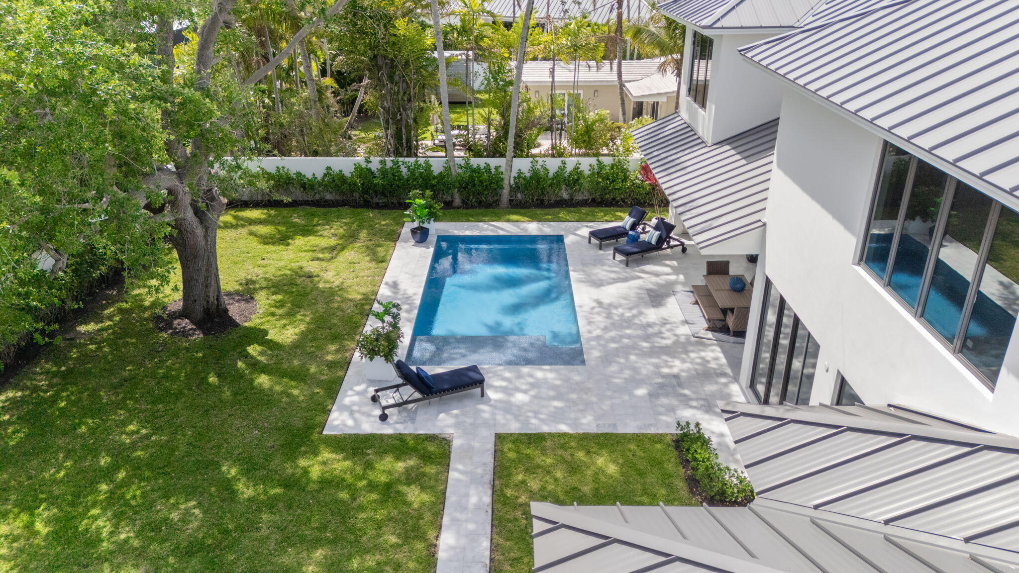 2406 NE 13th Fort Lauderdale, FL 33304