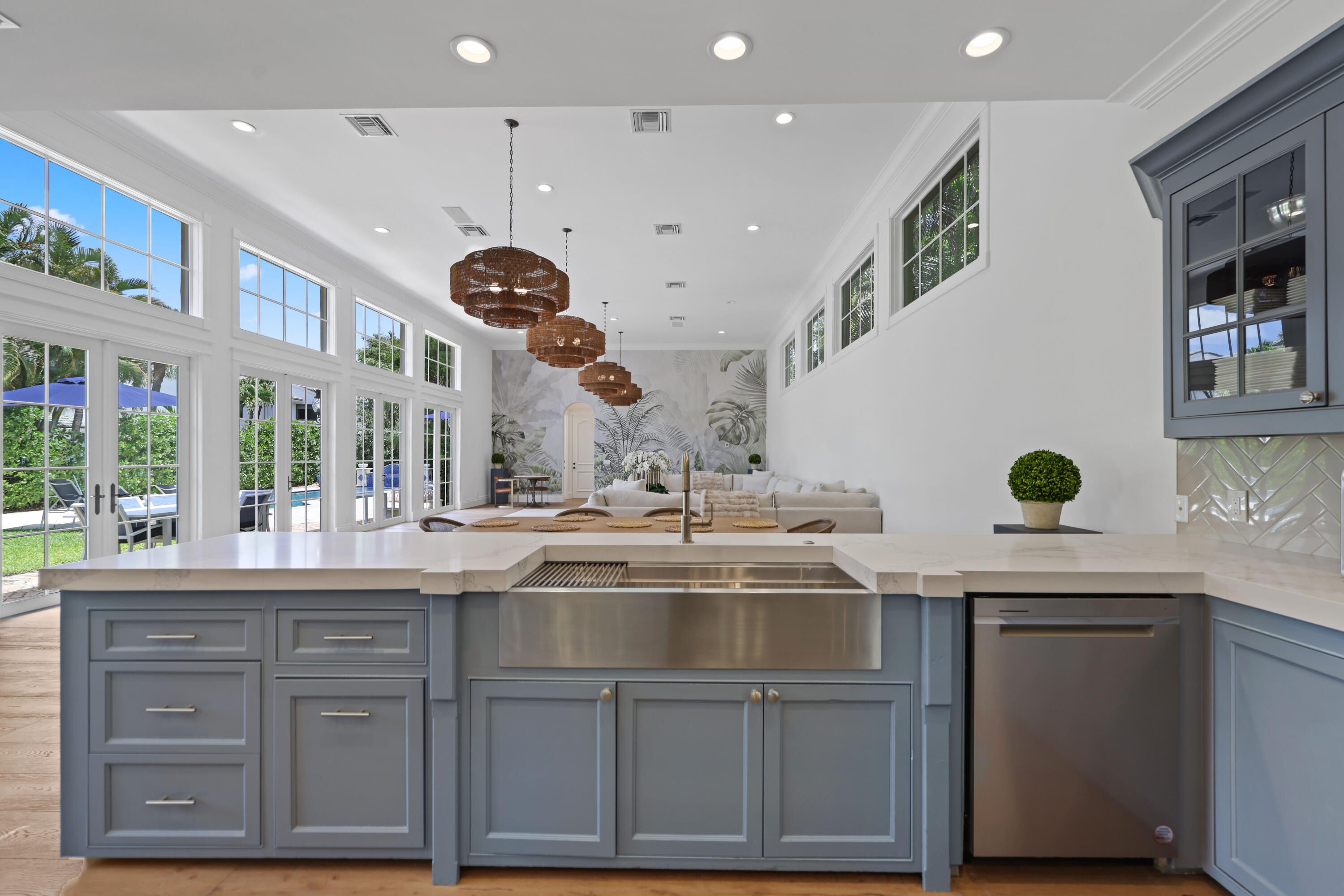 1019 Grand Highland Beach, FL 33487