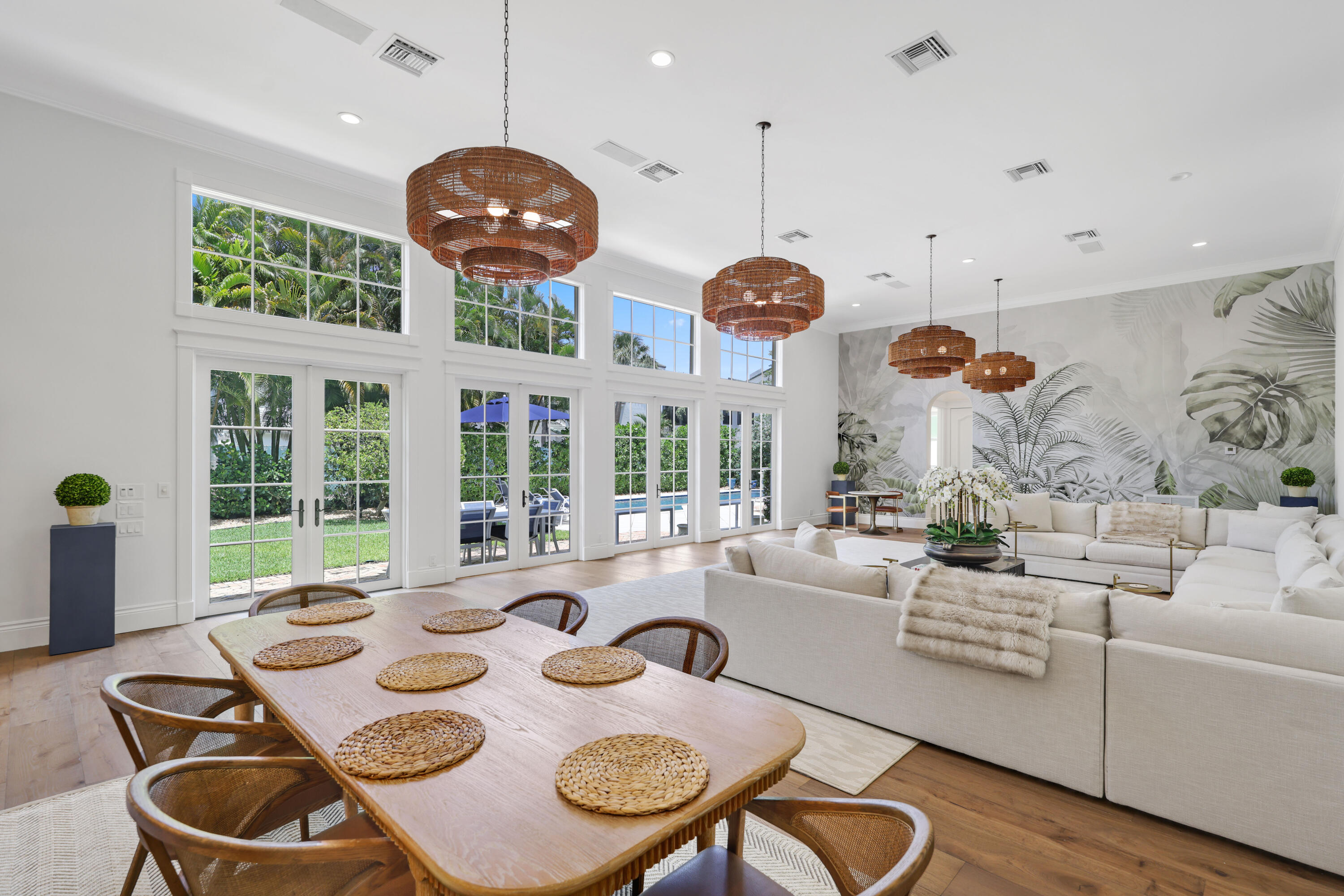 1019 Grand Highland Beach, FL 33487