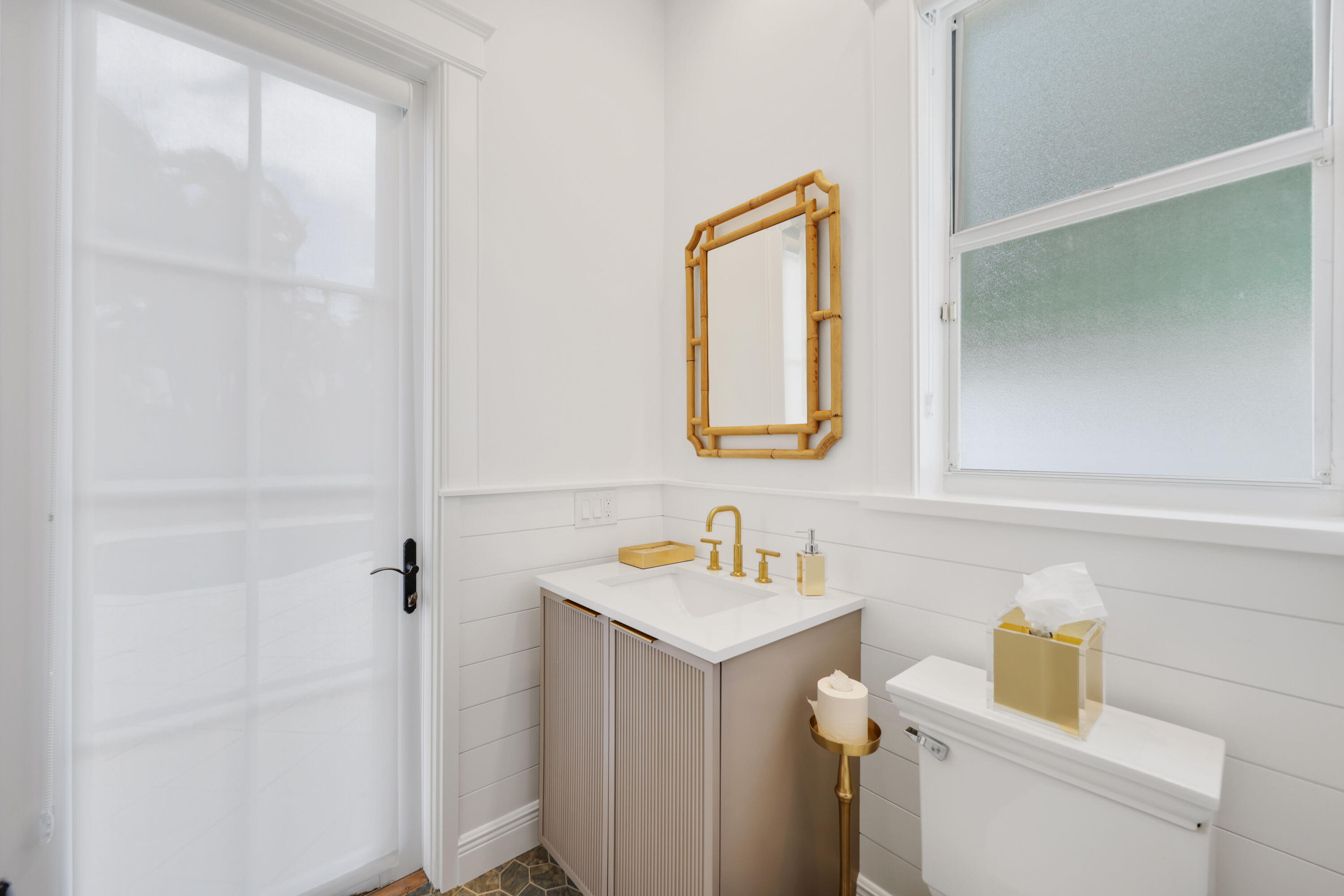 1019 Grand Highland Beach, FL 33487