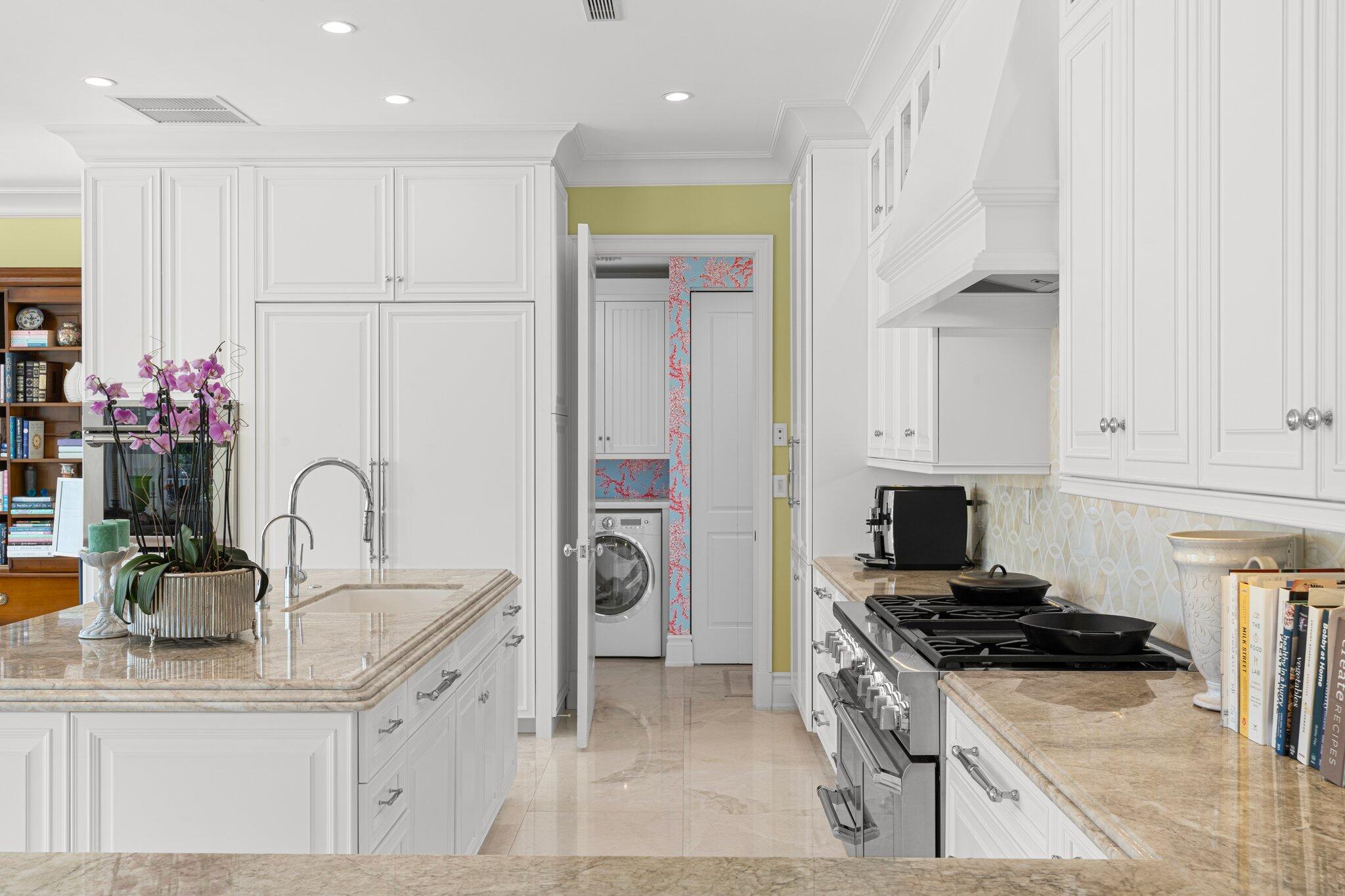 2870 NE 24th Fort Lauderdale, FL 33305