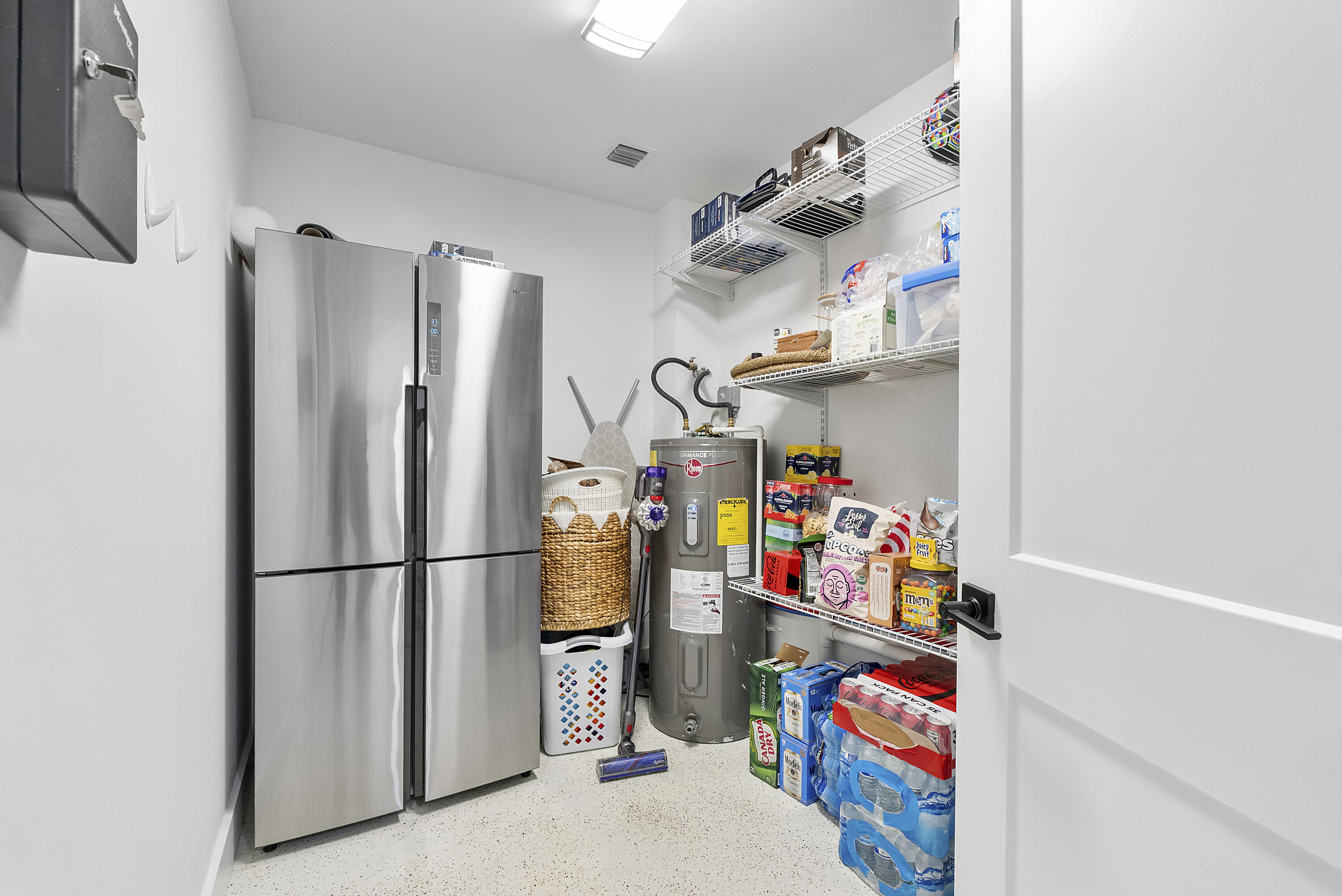 2800 NE 21st Fort Lauderdale, FL 33305