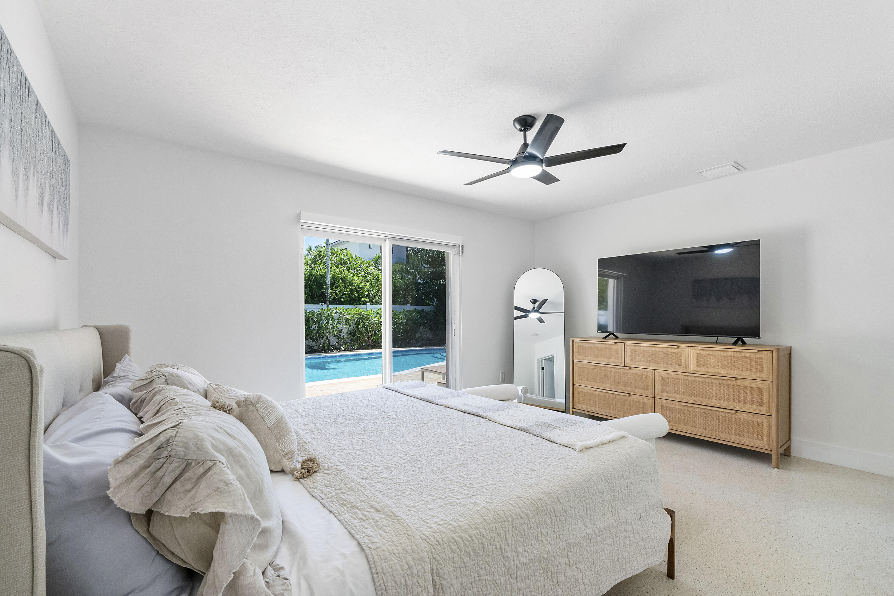 2800 NE 21st Fort Lauderdale, FL 33305