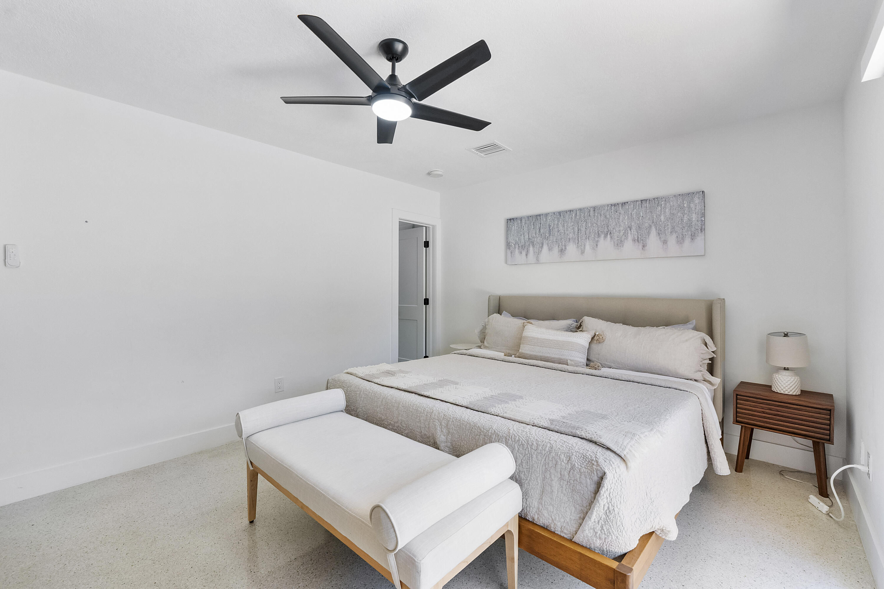 2800 NE 21st Fort Lauderdale, FL 33305