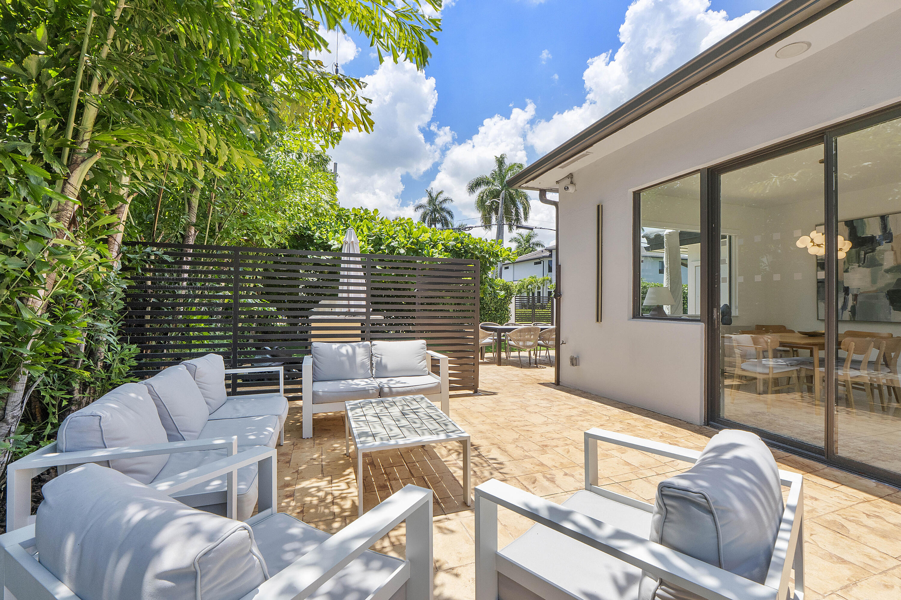 2800 NE 21st Fort Lauderdale, FL 33305