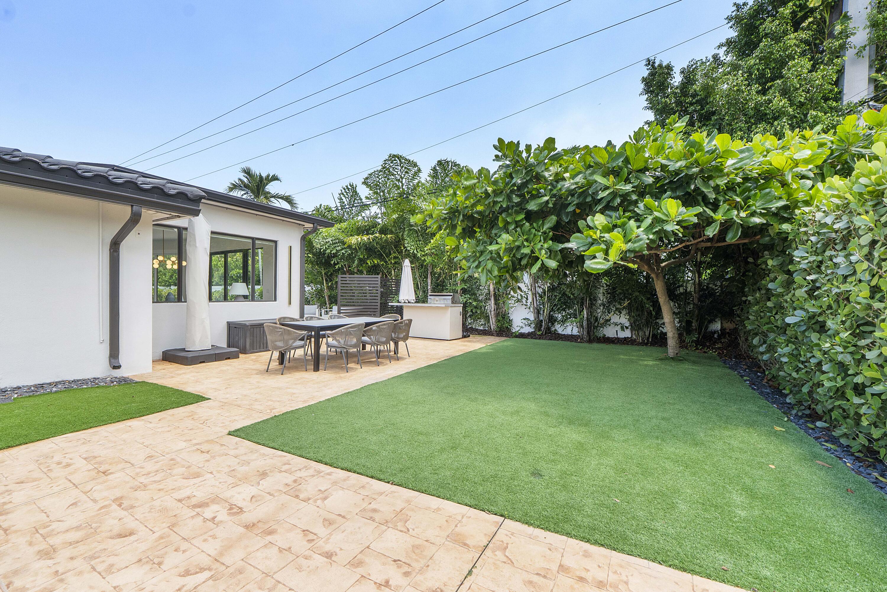 2800 NE 21st Fort Lauderdale, FL 33305