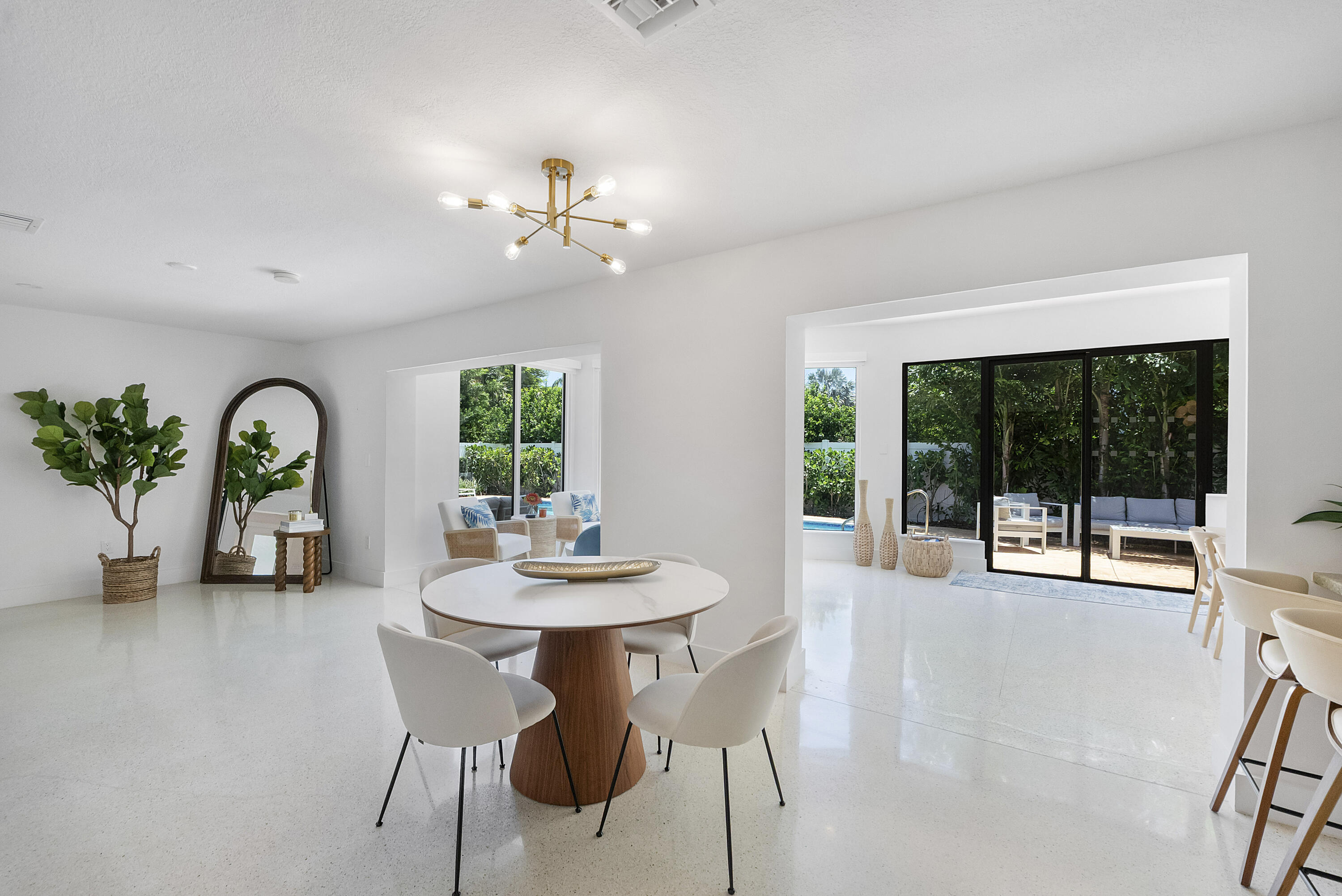 2800 NE 21st Fort Lauderdale, FL 33305