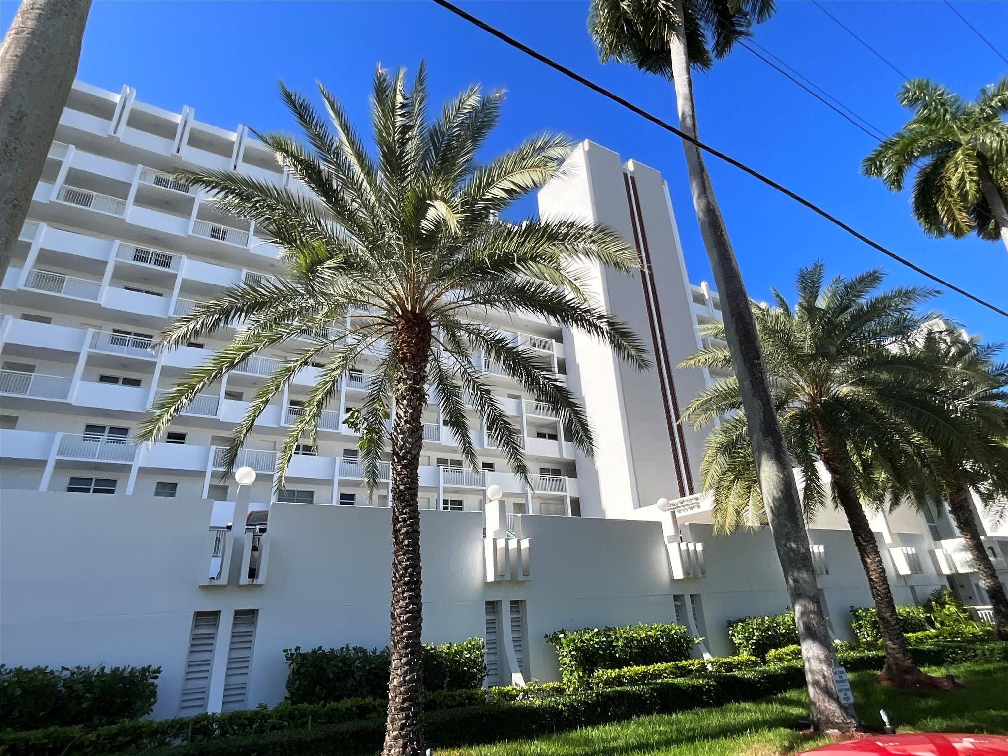 511 Bayshore #405