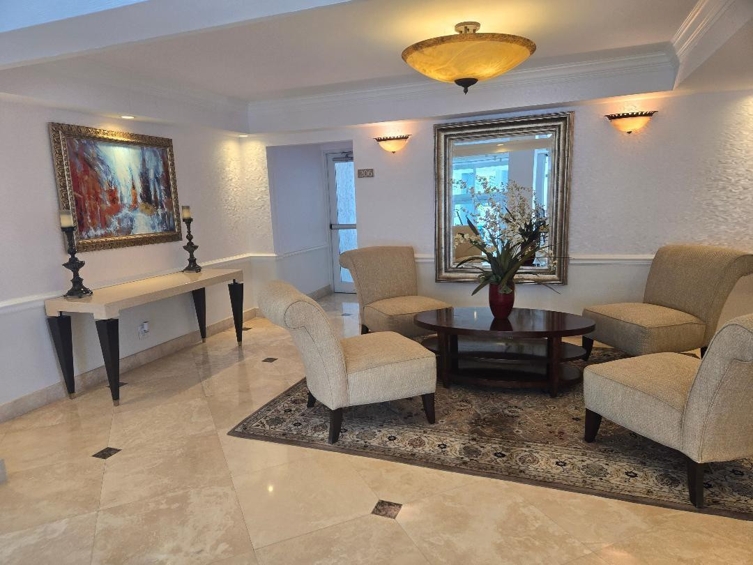 511 Bayshore #405 Fort Lauderdale, FL 33304
