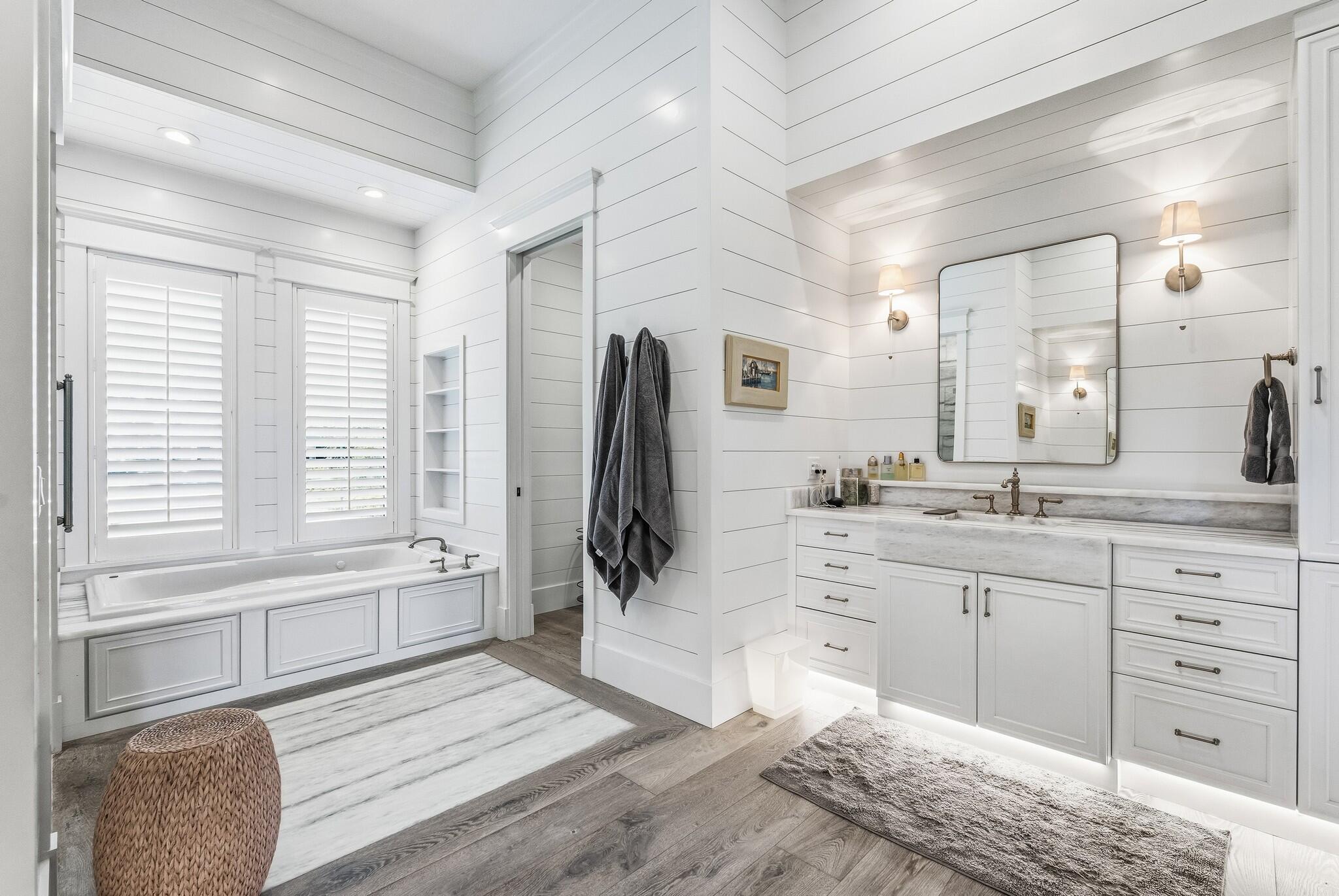 1505 W Camino Del Rio Vero Beach, FL 32963