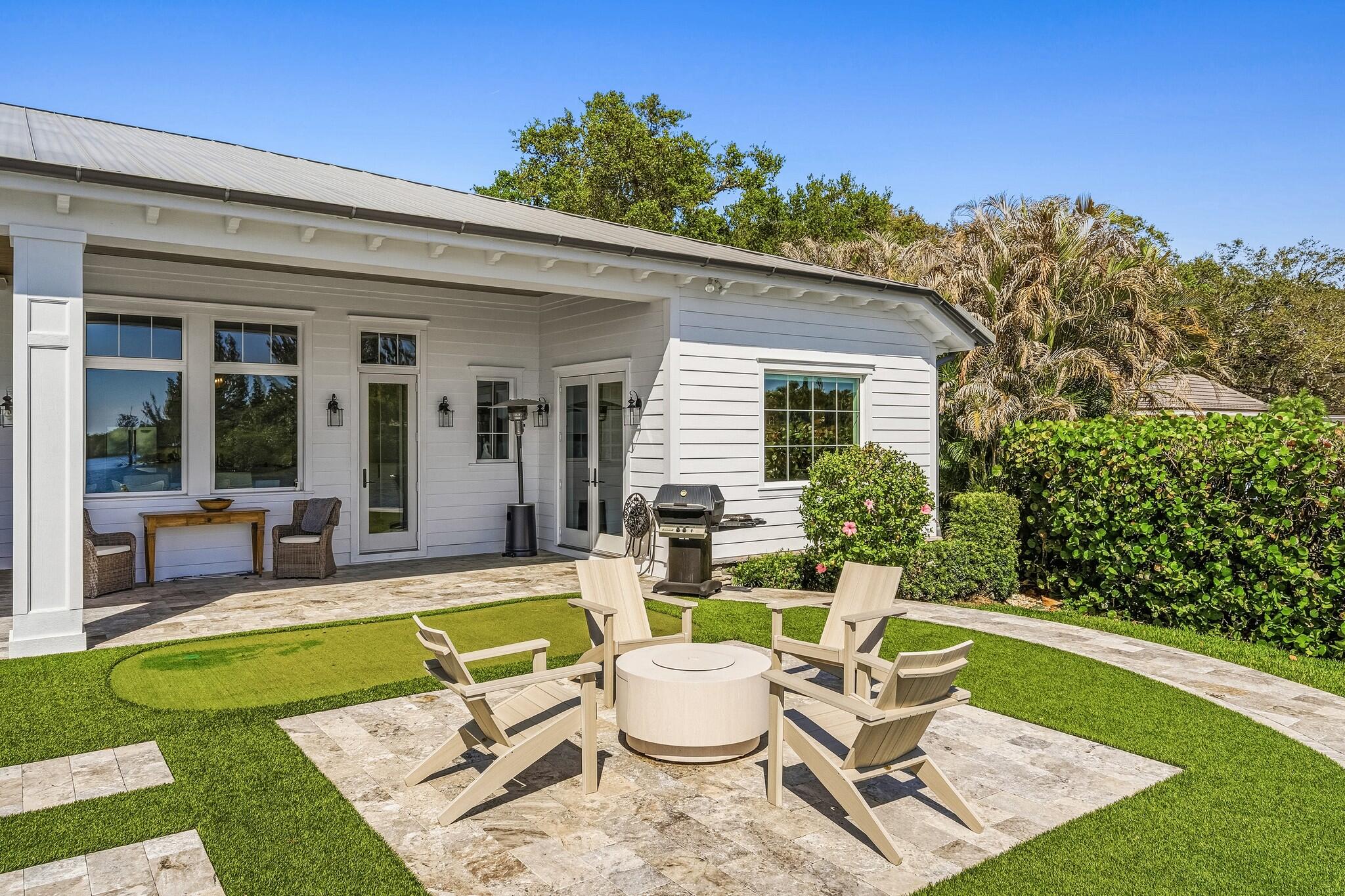 1505 W Camino Del Rio Vero Beach, FL 32963