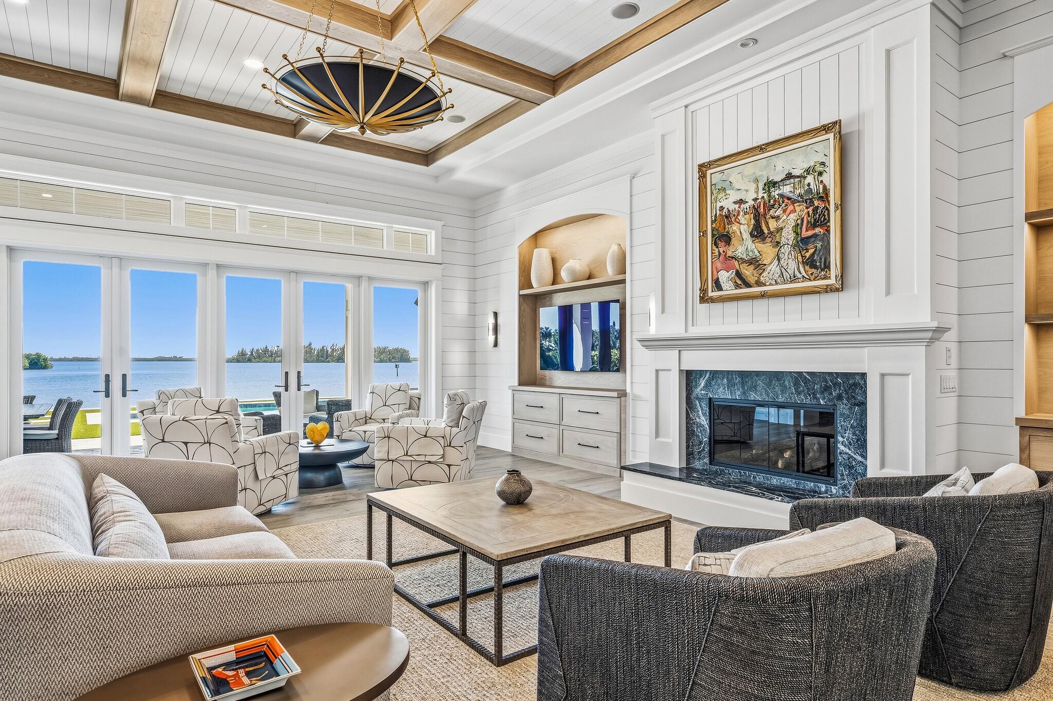 1505 W Camino Del Rio Vero Beach, FL 32963