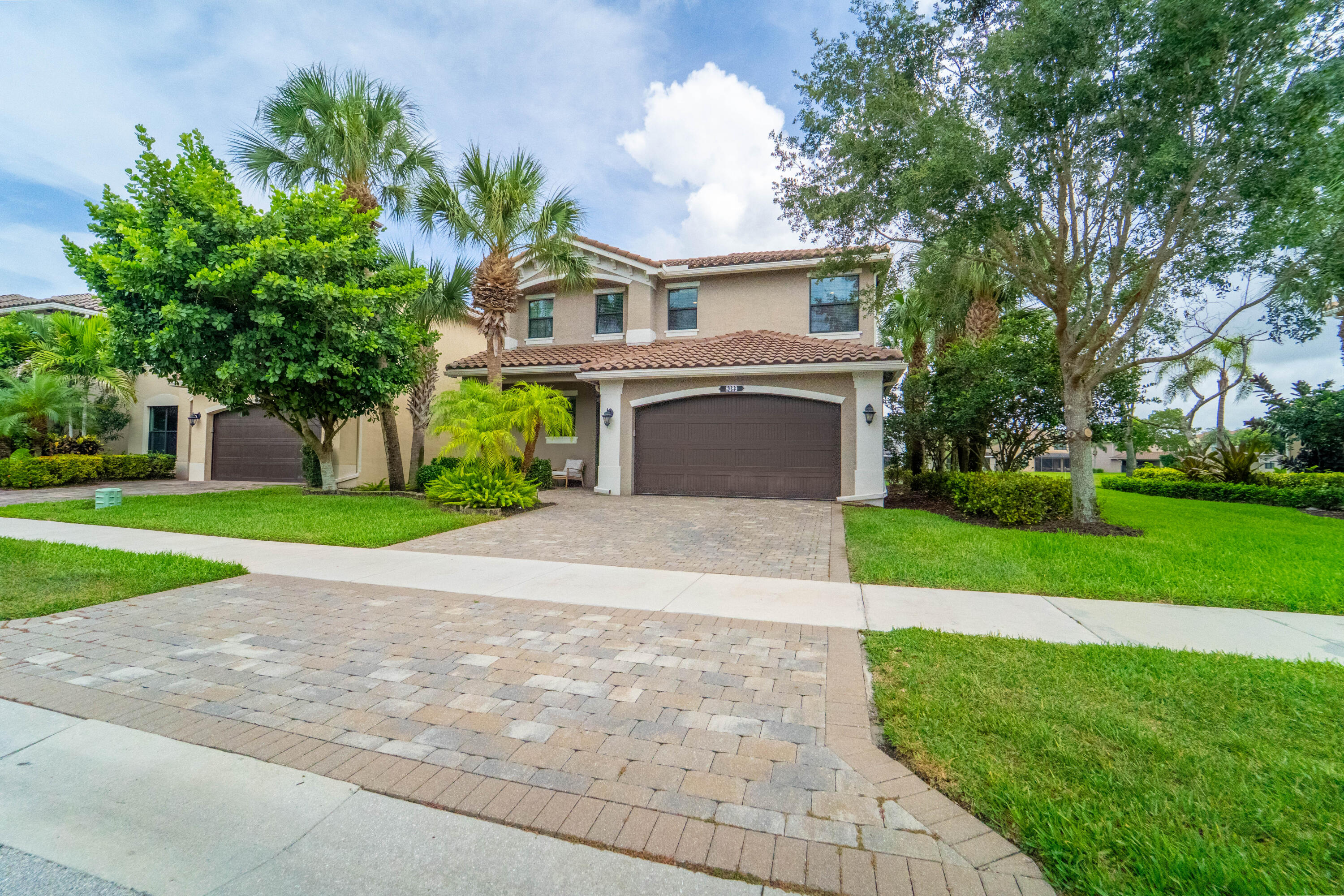 8089 Ironstone