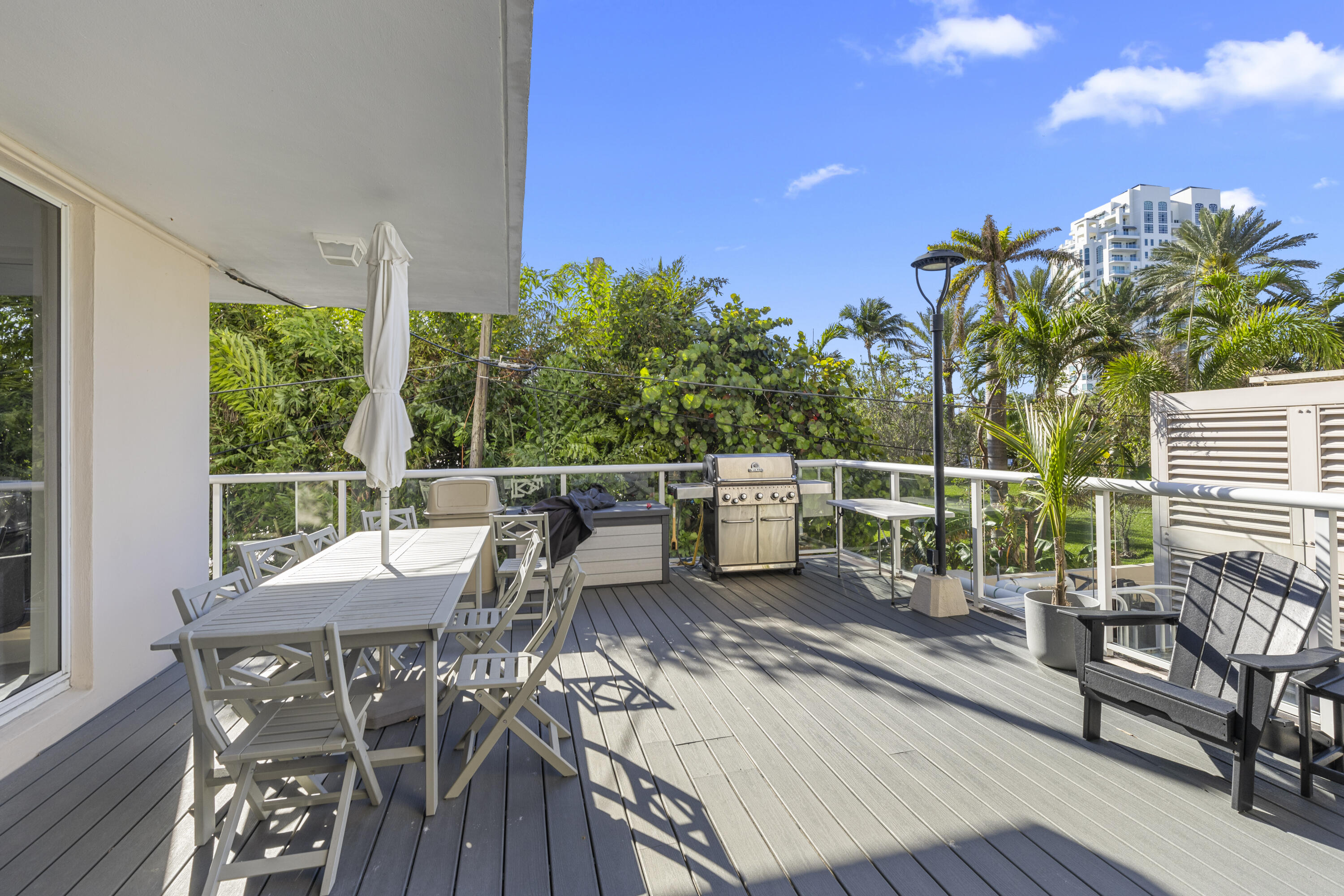 3000 Holiday #1505 Fort Lauderdale, FL 33316